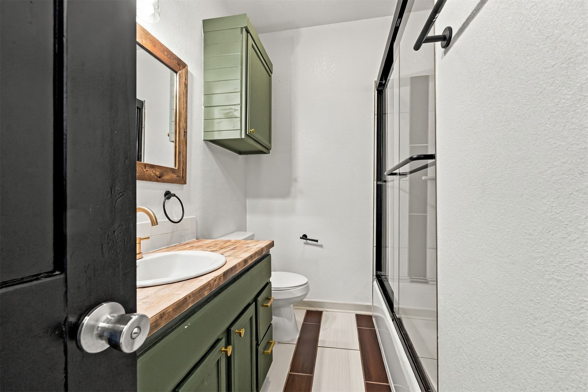 351 S Yorktown Avenue Property Photo 34