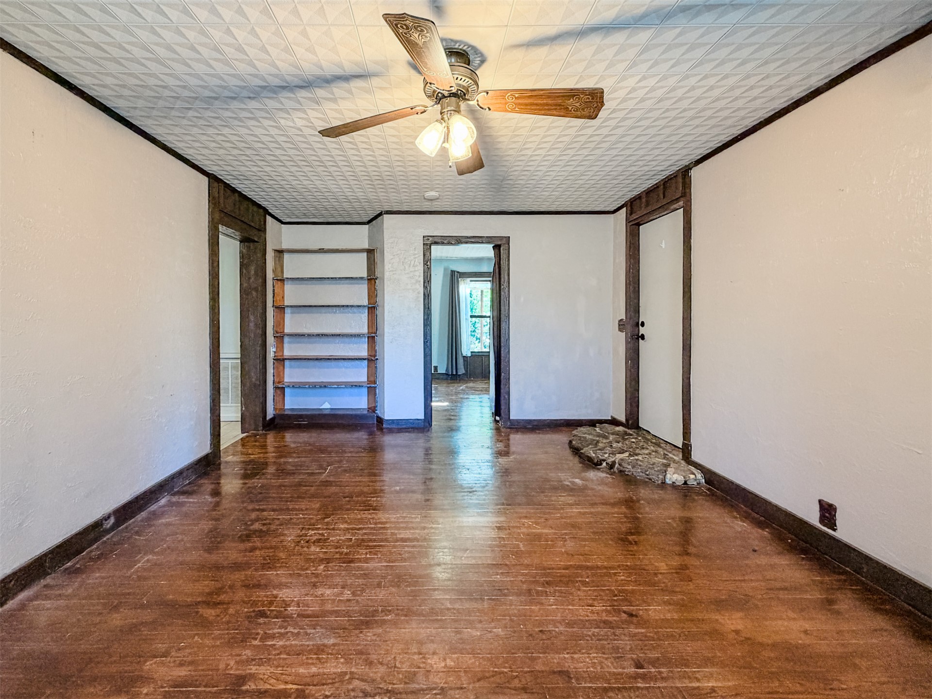 501 S Cherokee Avenue Property Photo 12