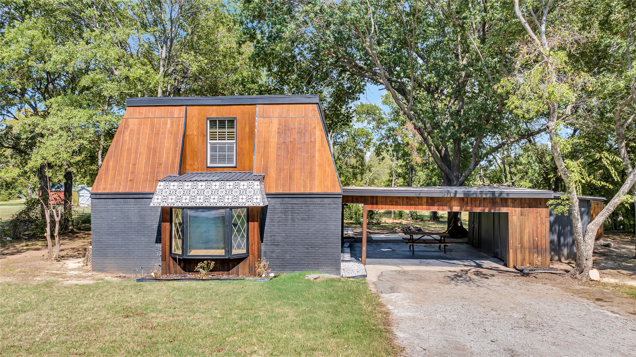 221 Meadow Road Property Photo 1