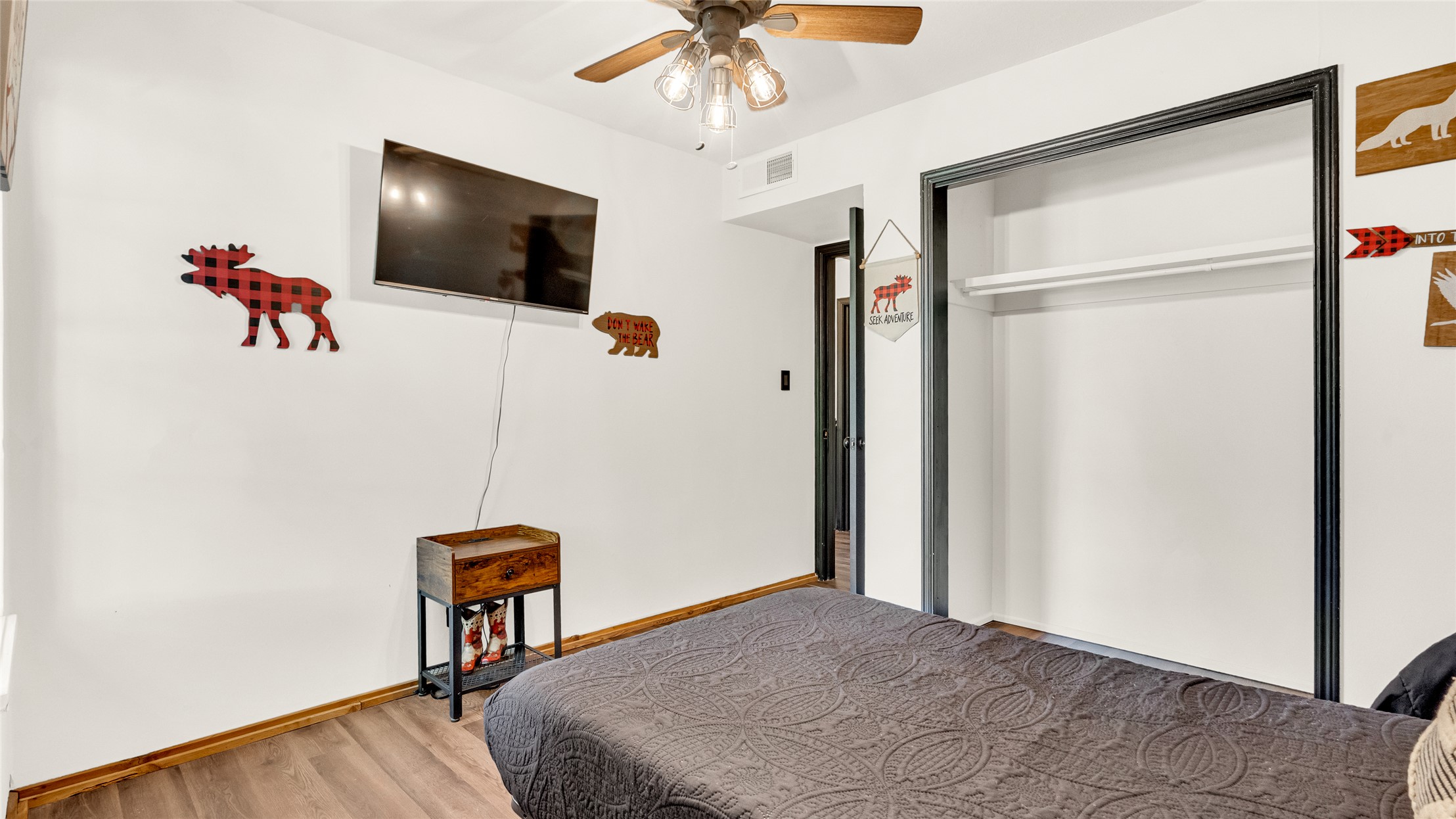 221 Meadow Road Property Photo 25