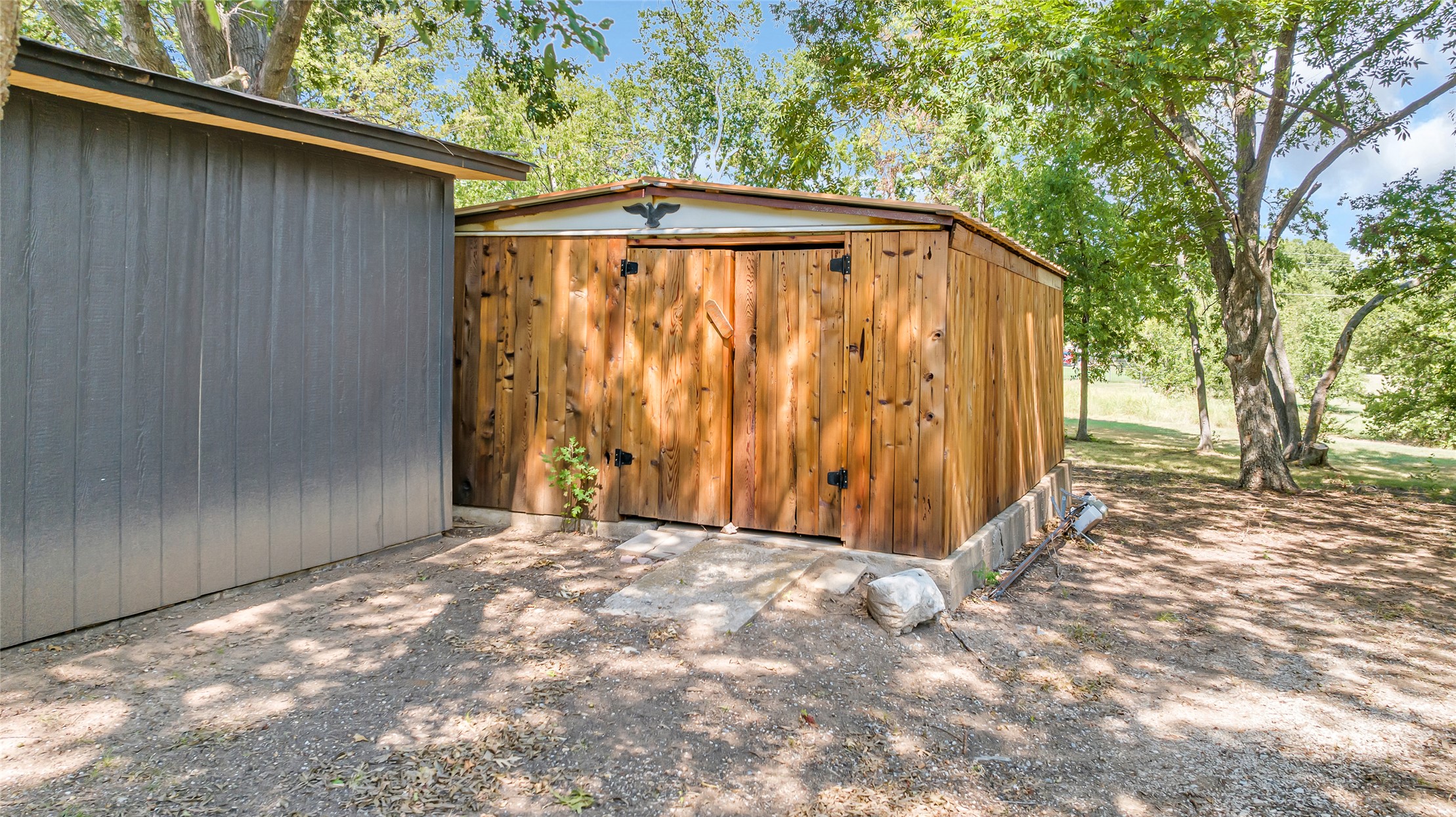 221 Meadow Road Property Photo 40