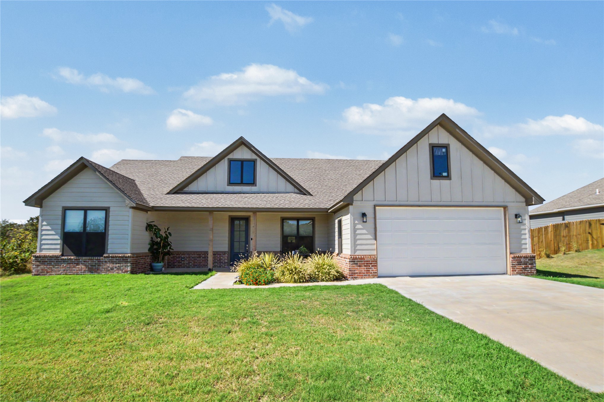 25115 S 519 Road Property Photo 2