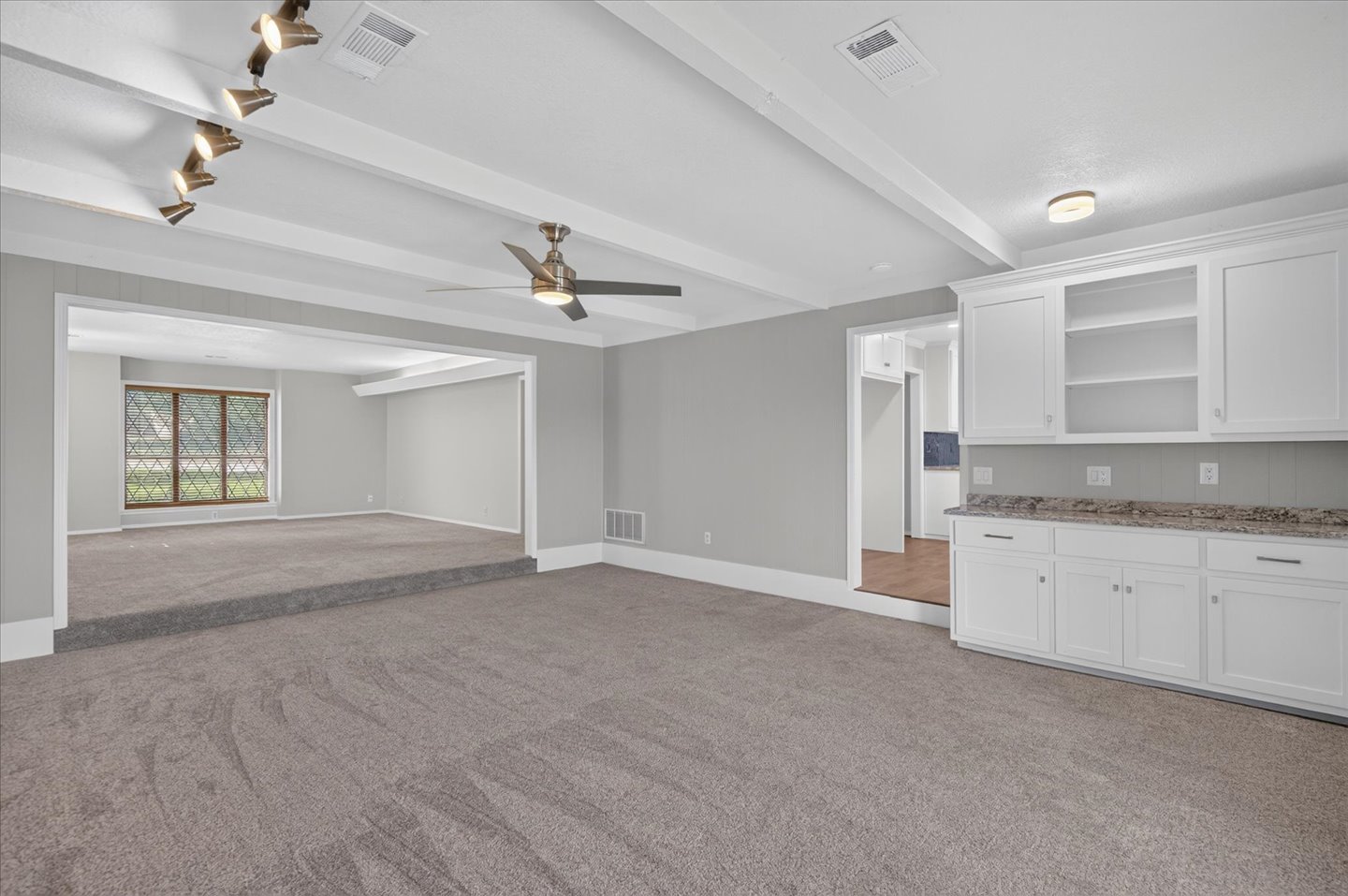 438 Chisholm Circle Property Photo 14