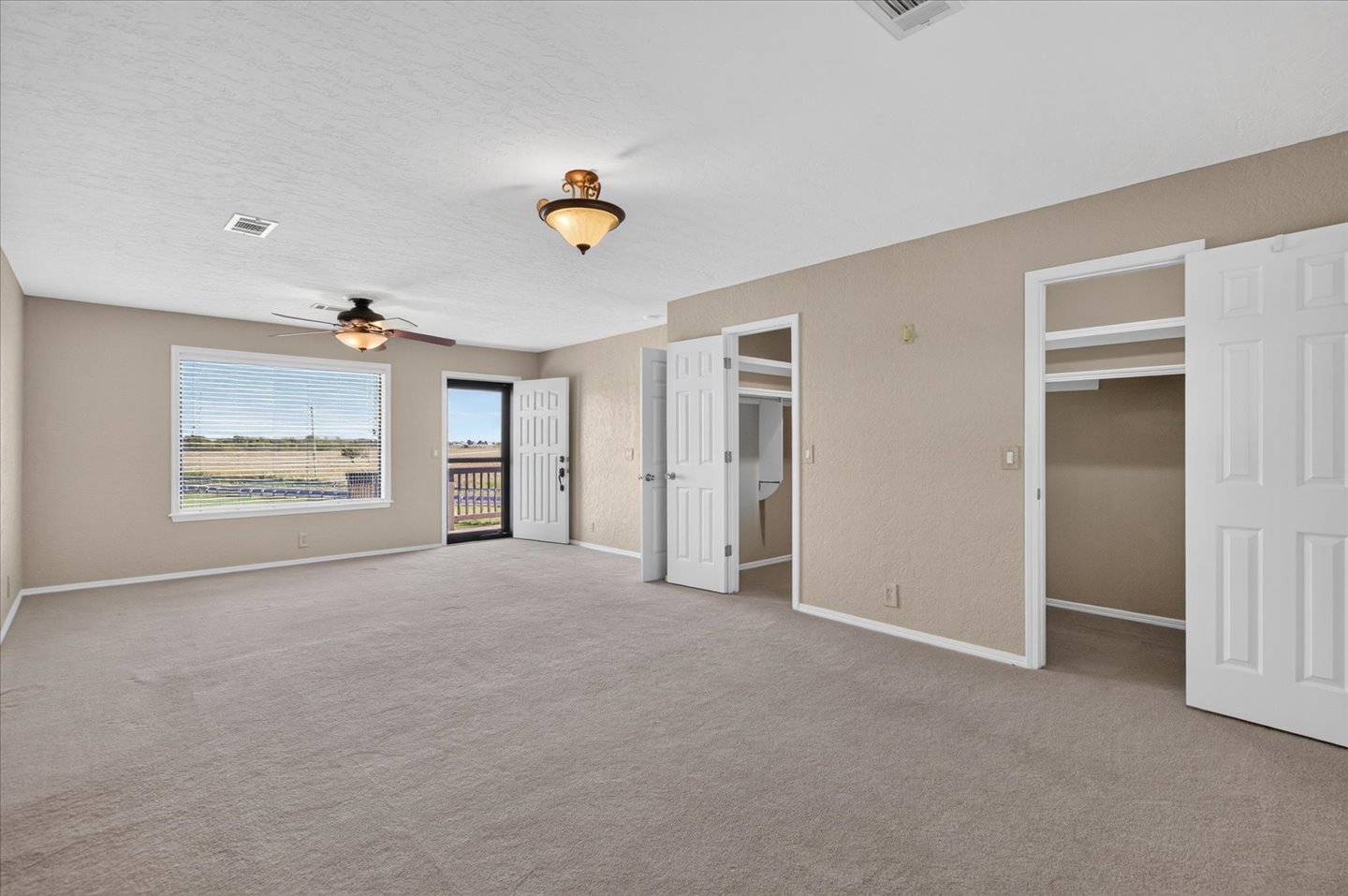 438 Chisholm Circle Property Photo 24