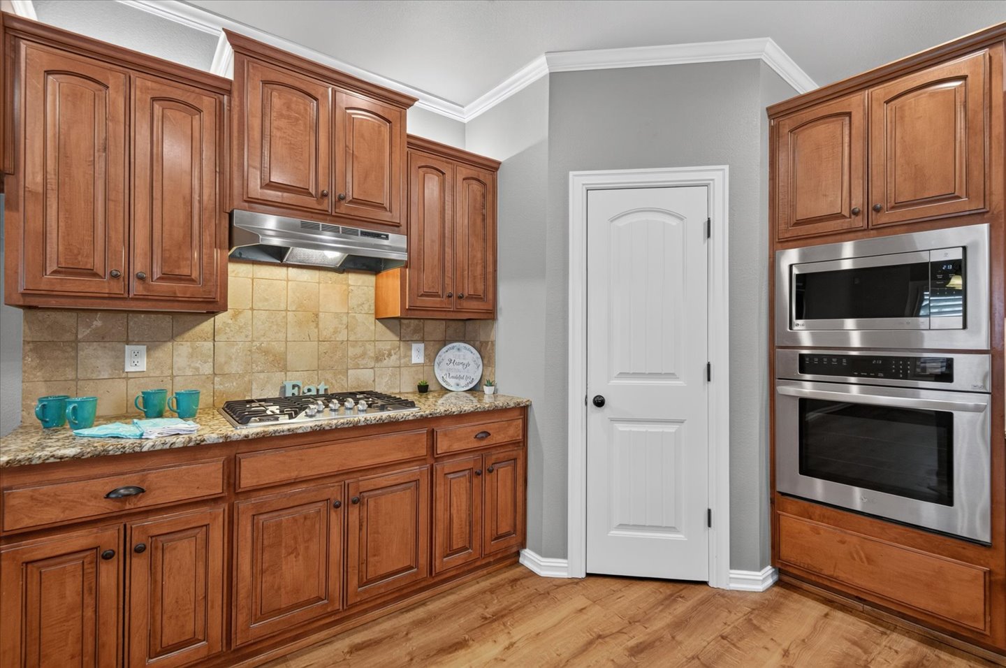 220 Pepper Grass Court Property Photo 10