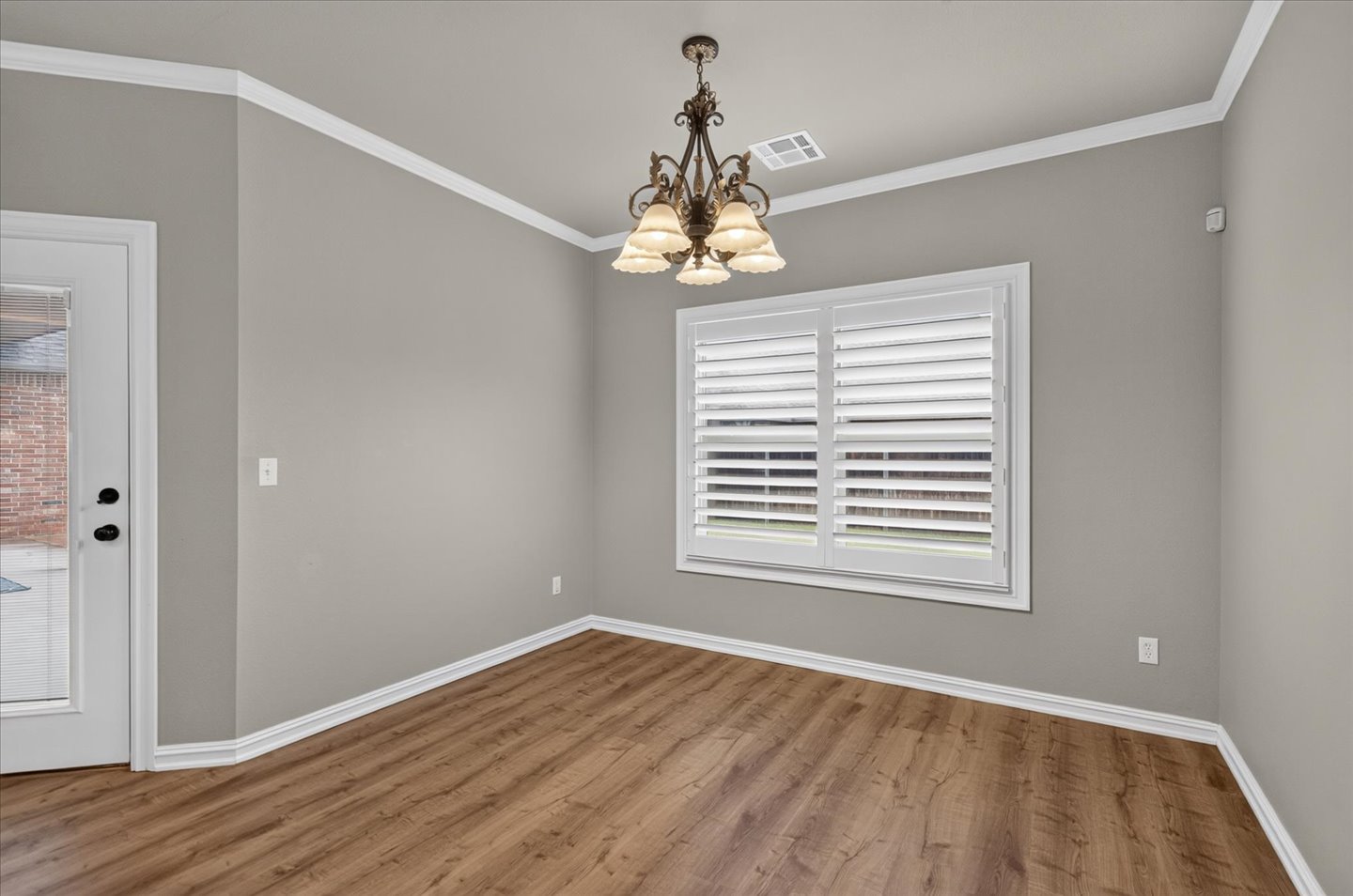 220 Pepper Grass Court Property Photo 11