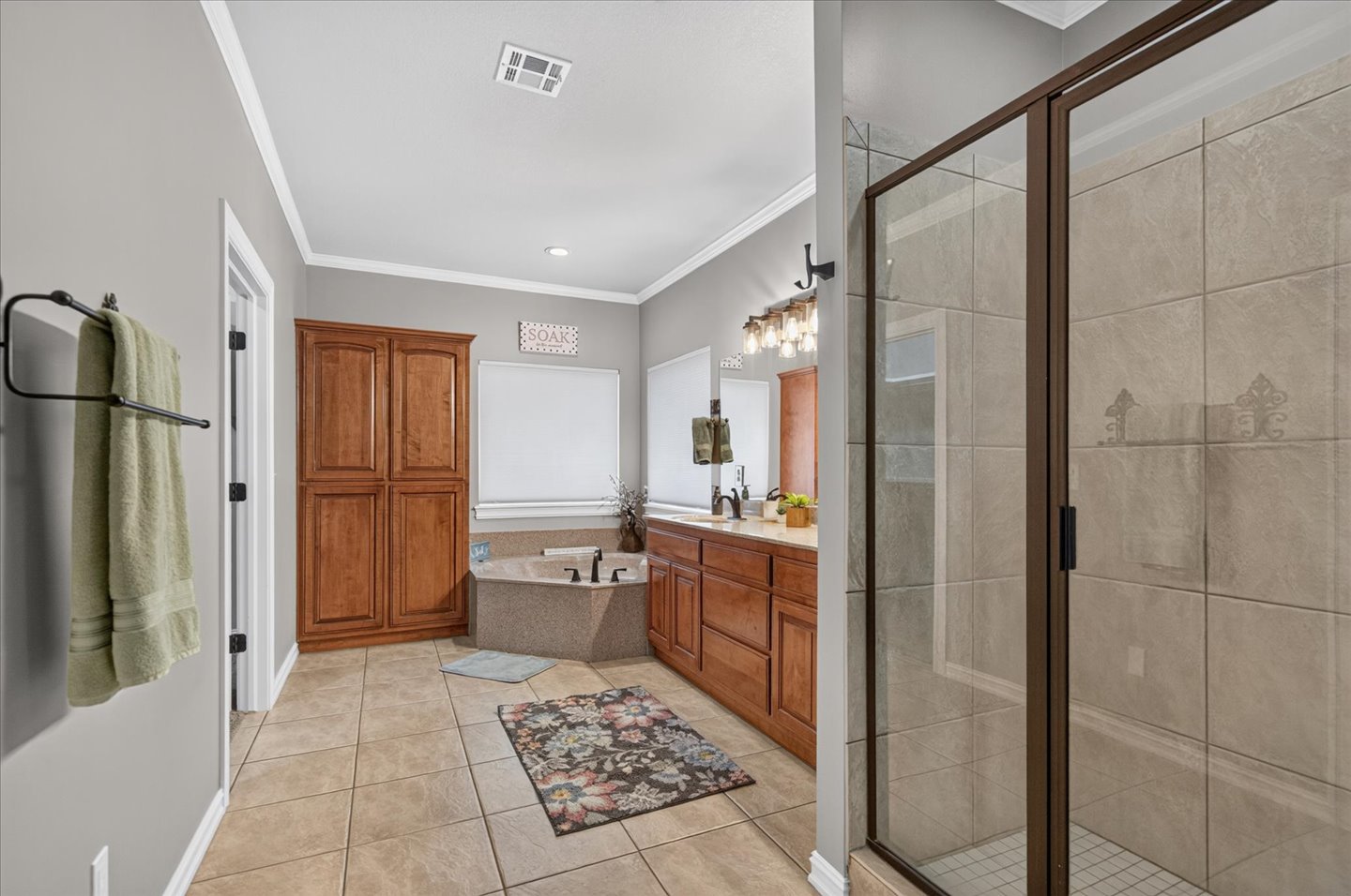 220 Pepper Grass Court Property Photo 16