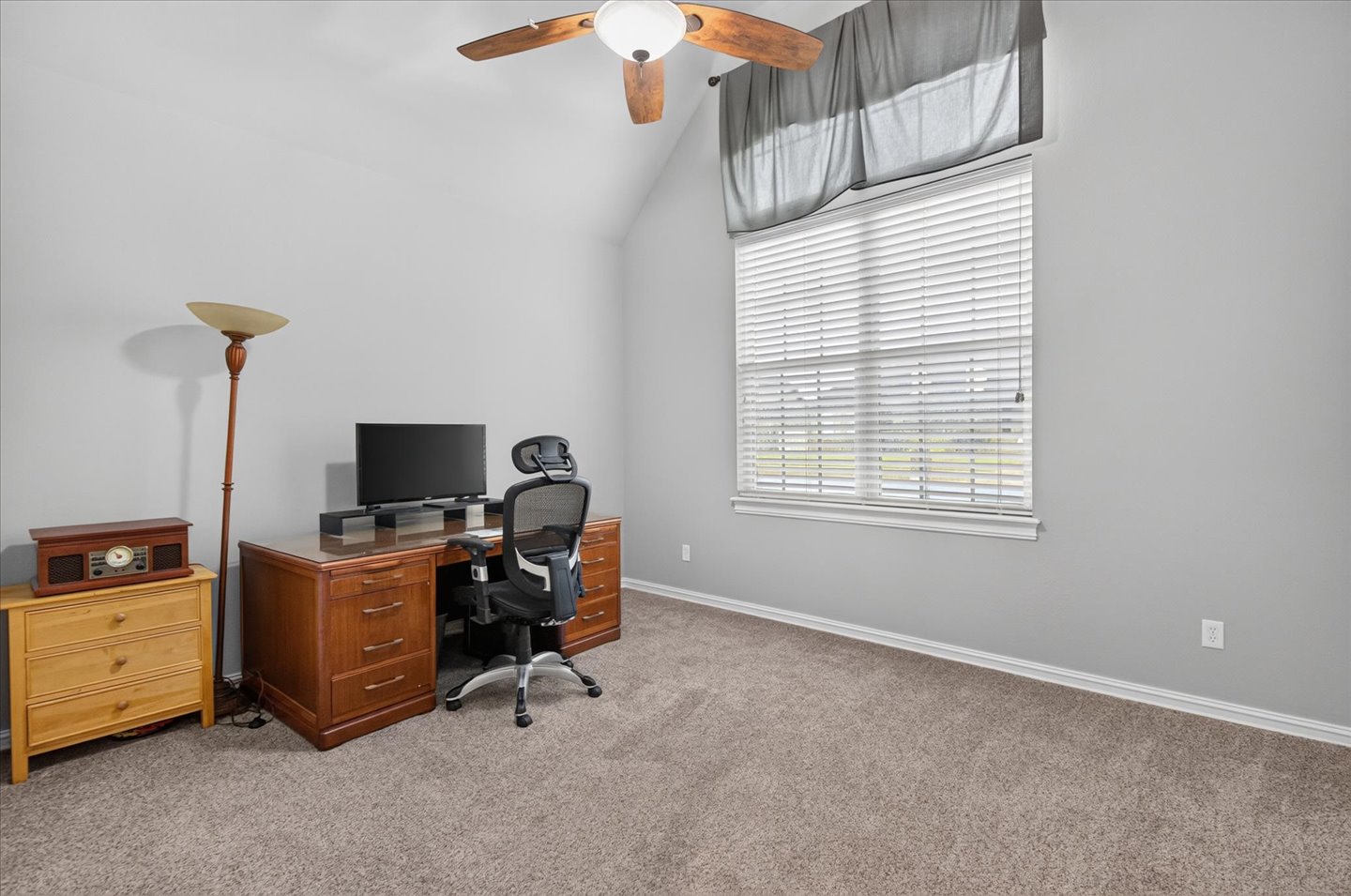 220 Pepper Grass Court Property Photo 23