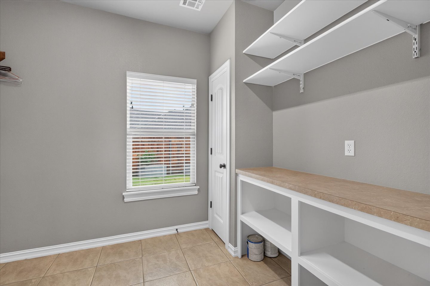 220 Pepper Grass Court Property Photo 28