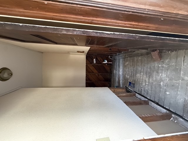 110 S Hickory Street Property Photo 14