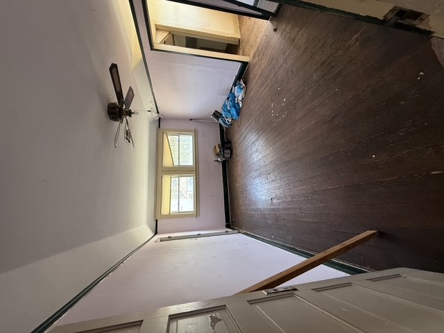 110 S Hickory Street Property Photo 16