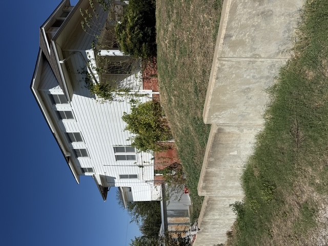 110 S Hickory Street Property Photo 25