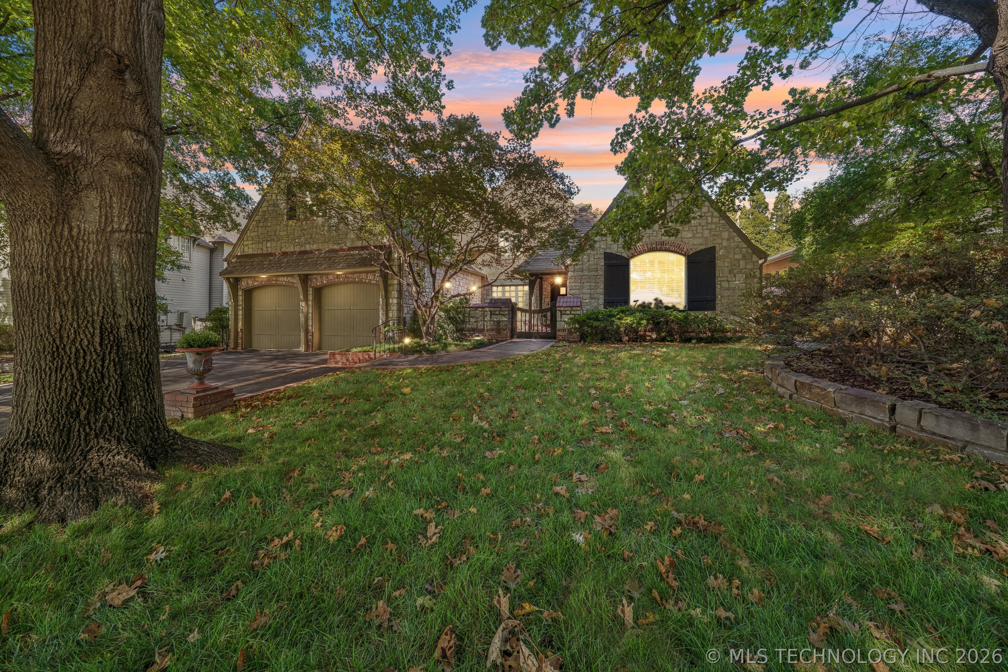 1617 E 30th Place Property Photo 71