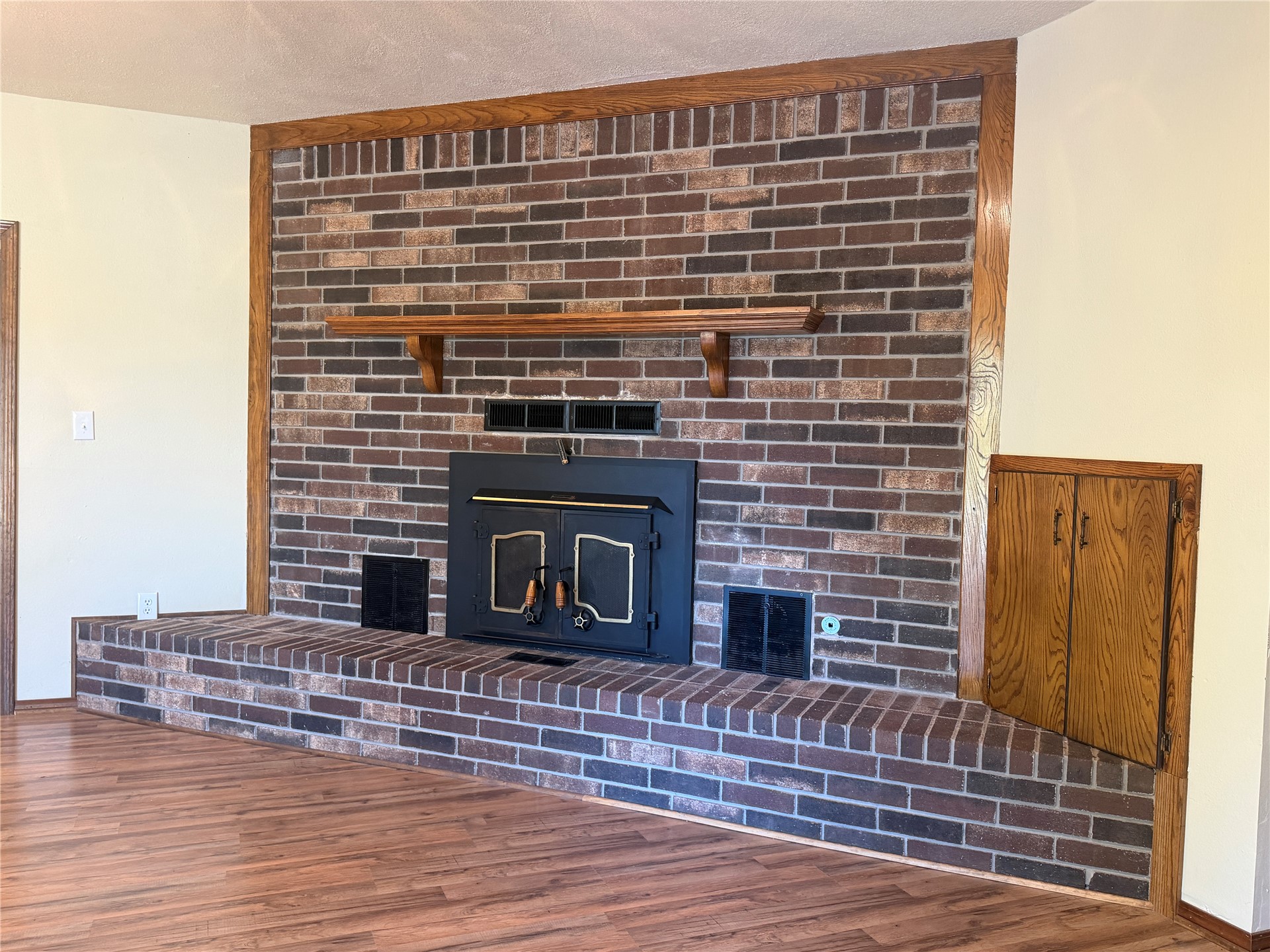 6042 Ne 118th Road Property Photo 11