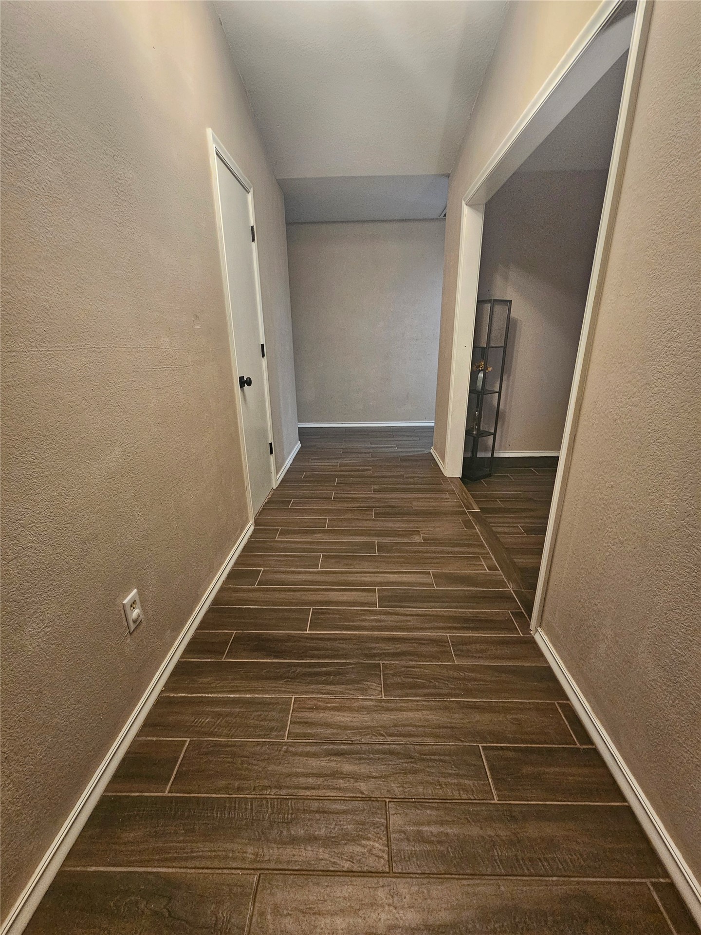 167 N Delmar Drive Property Photo 5