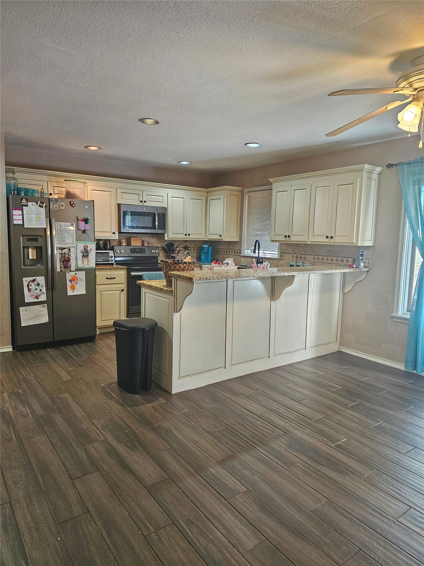 167 N Delmar Drive Property Photo 10