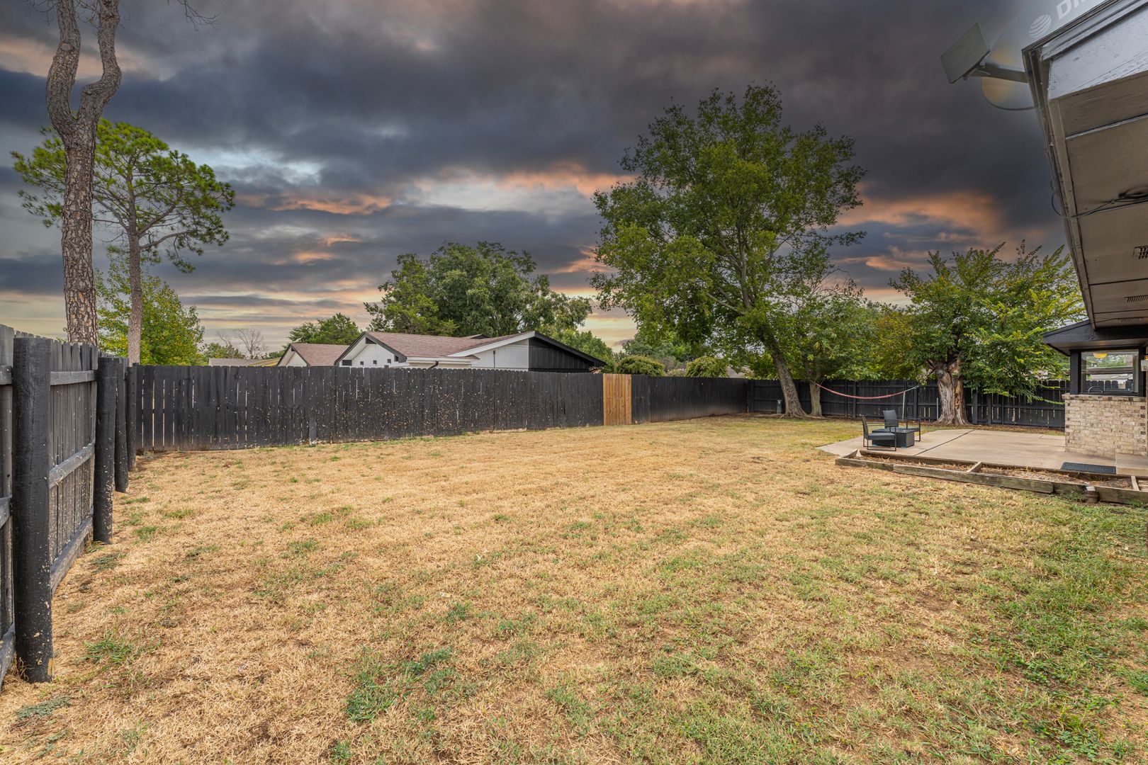 1114 Osage Property Photo 27