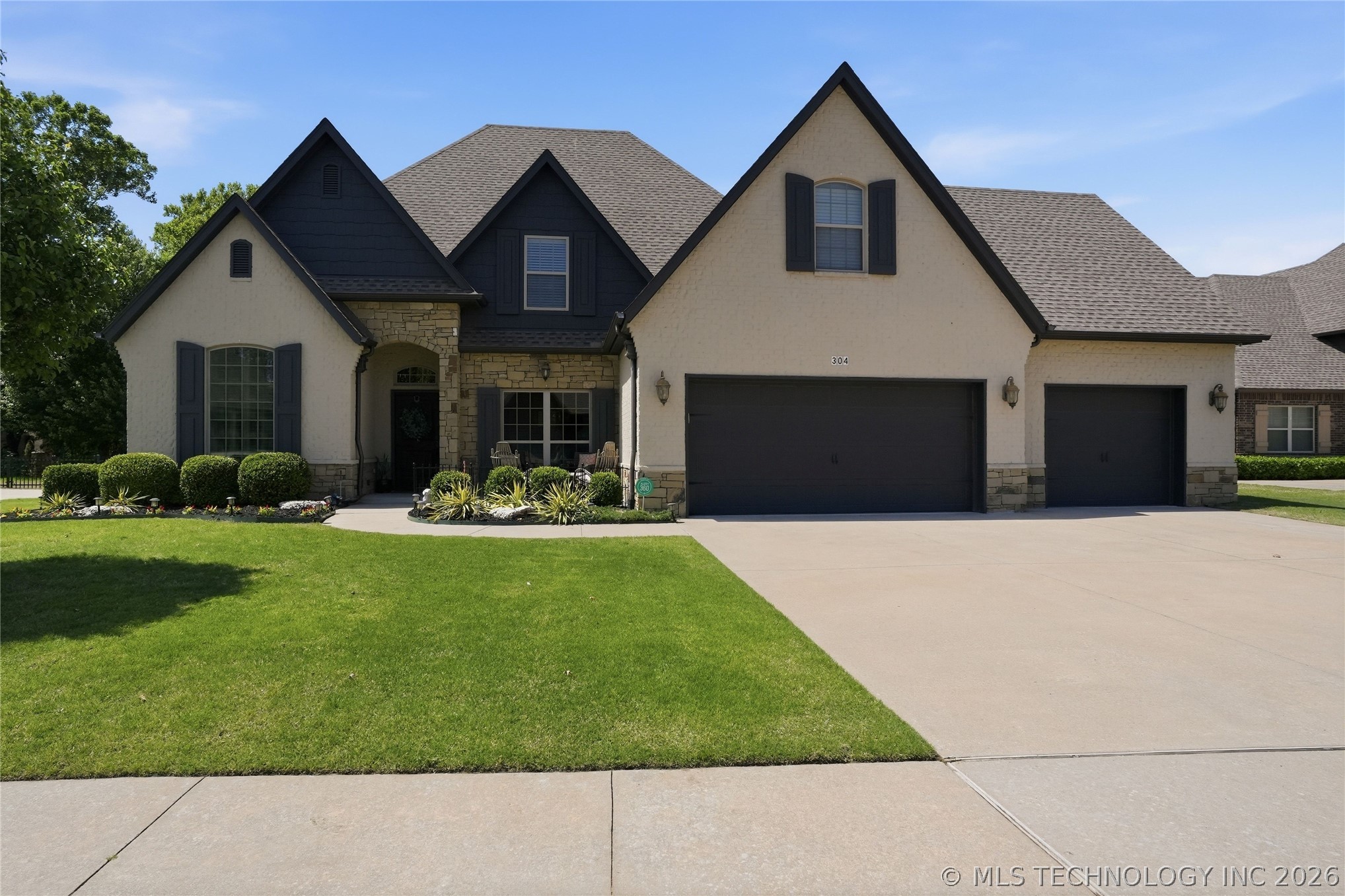 304 S 76th Street Property Photo 77
