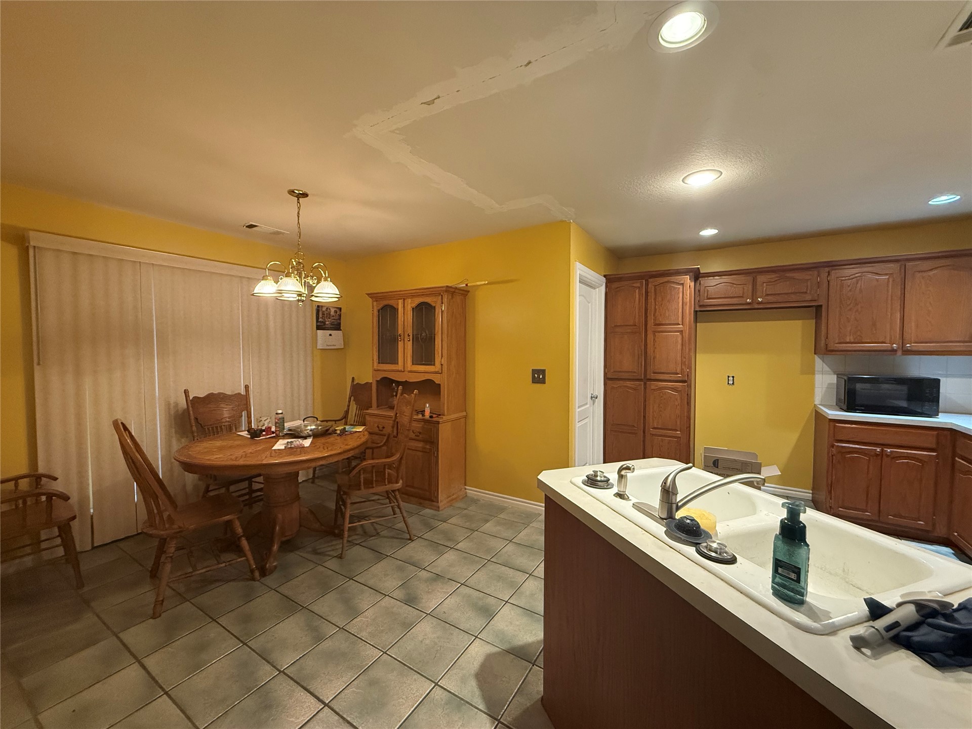 12925 N 131st East East Avenue Property Photo 9