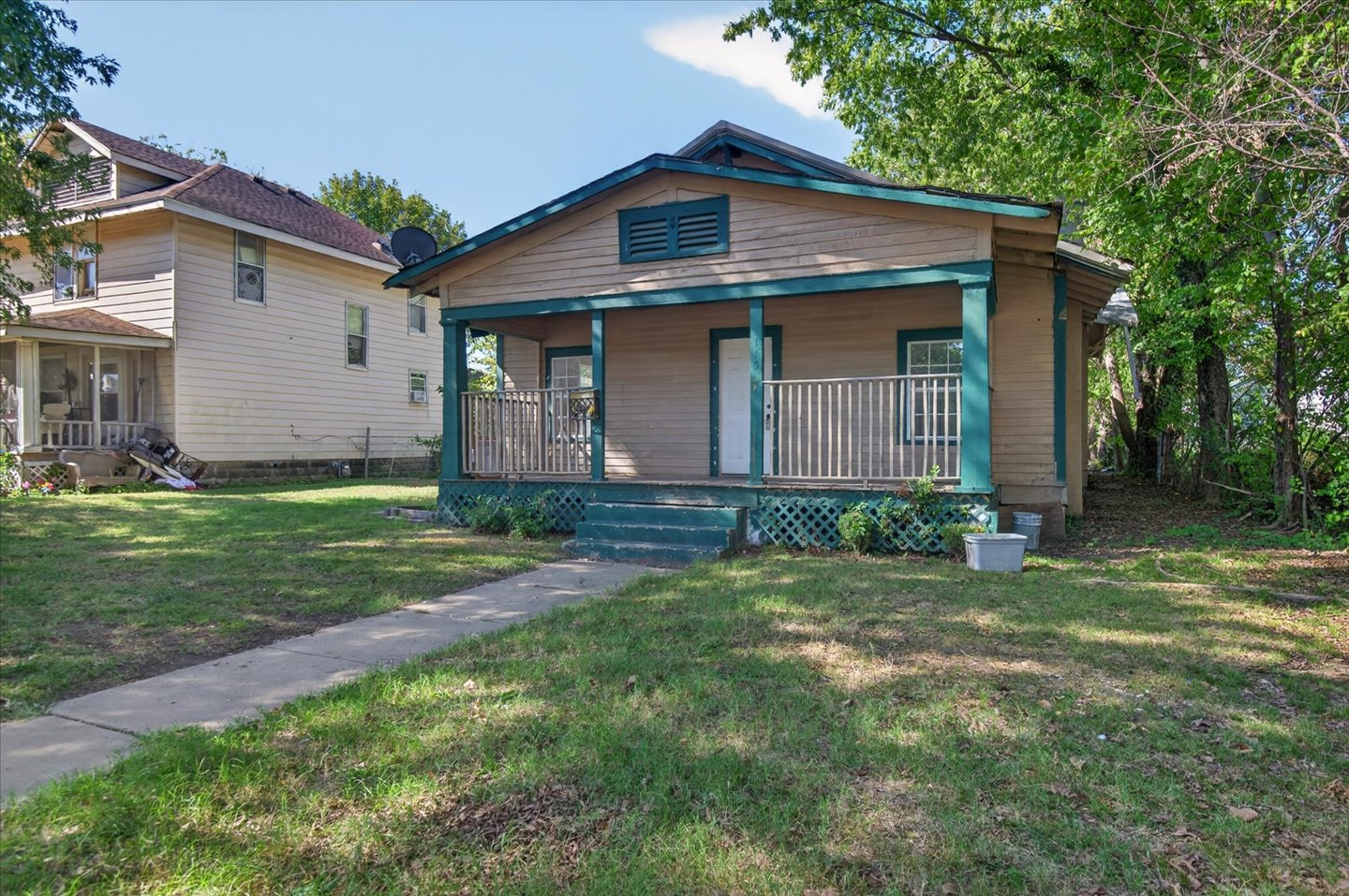 115 S Creek Avenue Property Photo 4