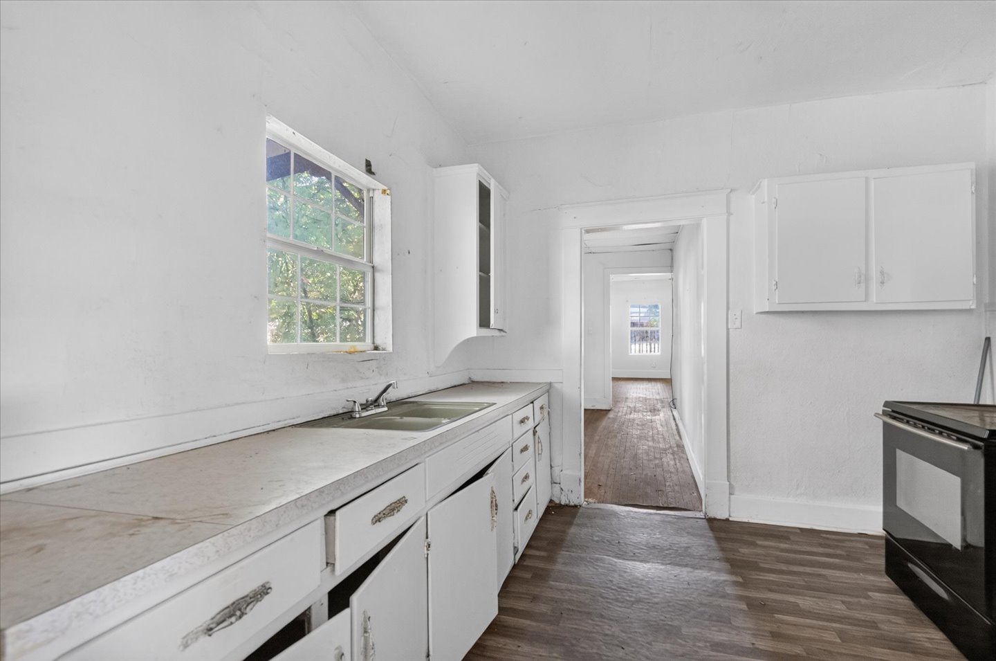 115 S Creek Avenue Property Photo 11