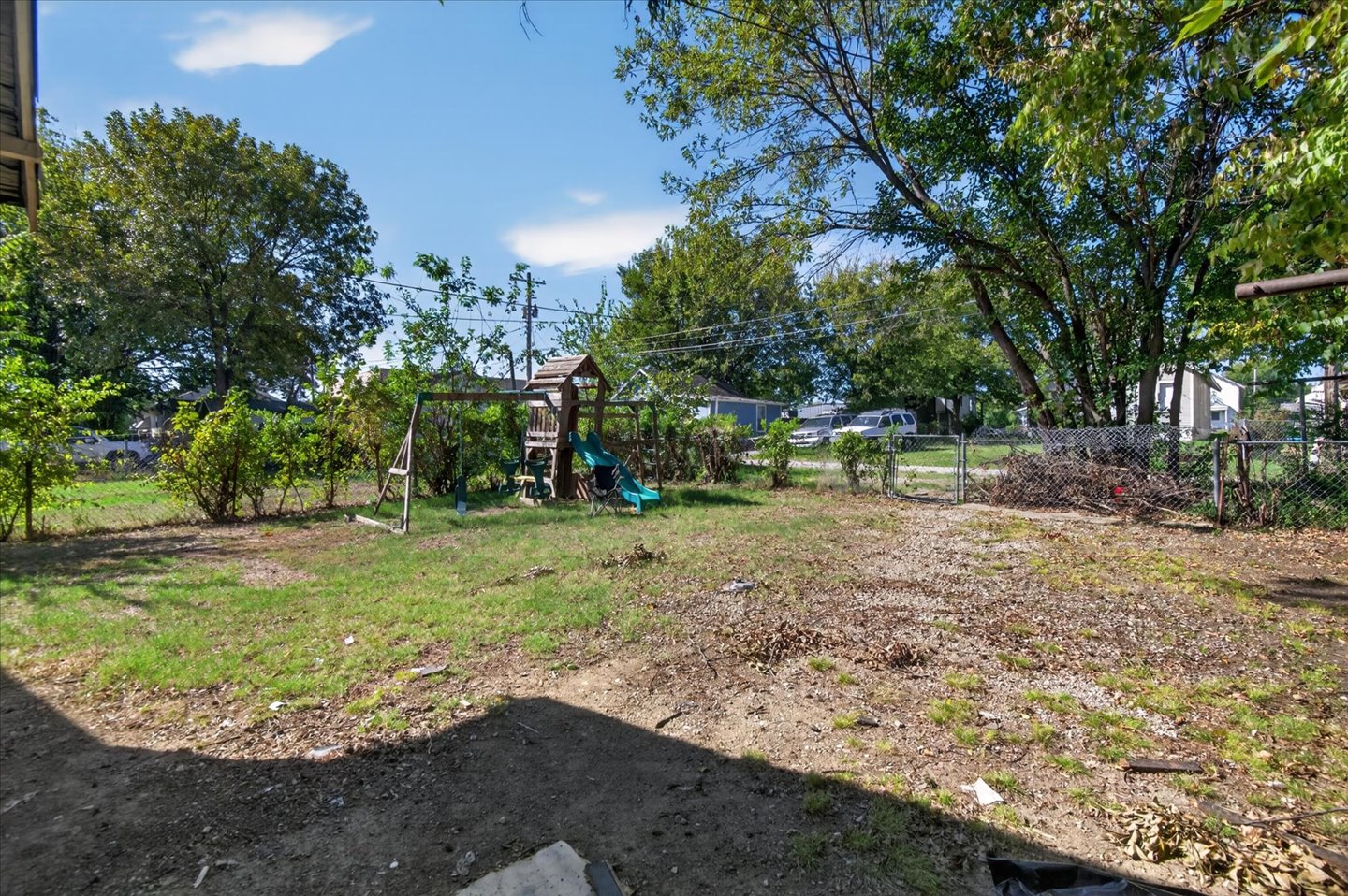 115 S Creek Avenue Property Photo 18