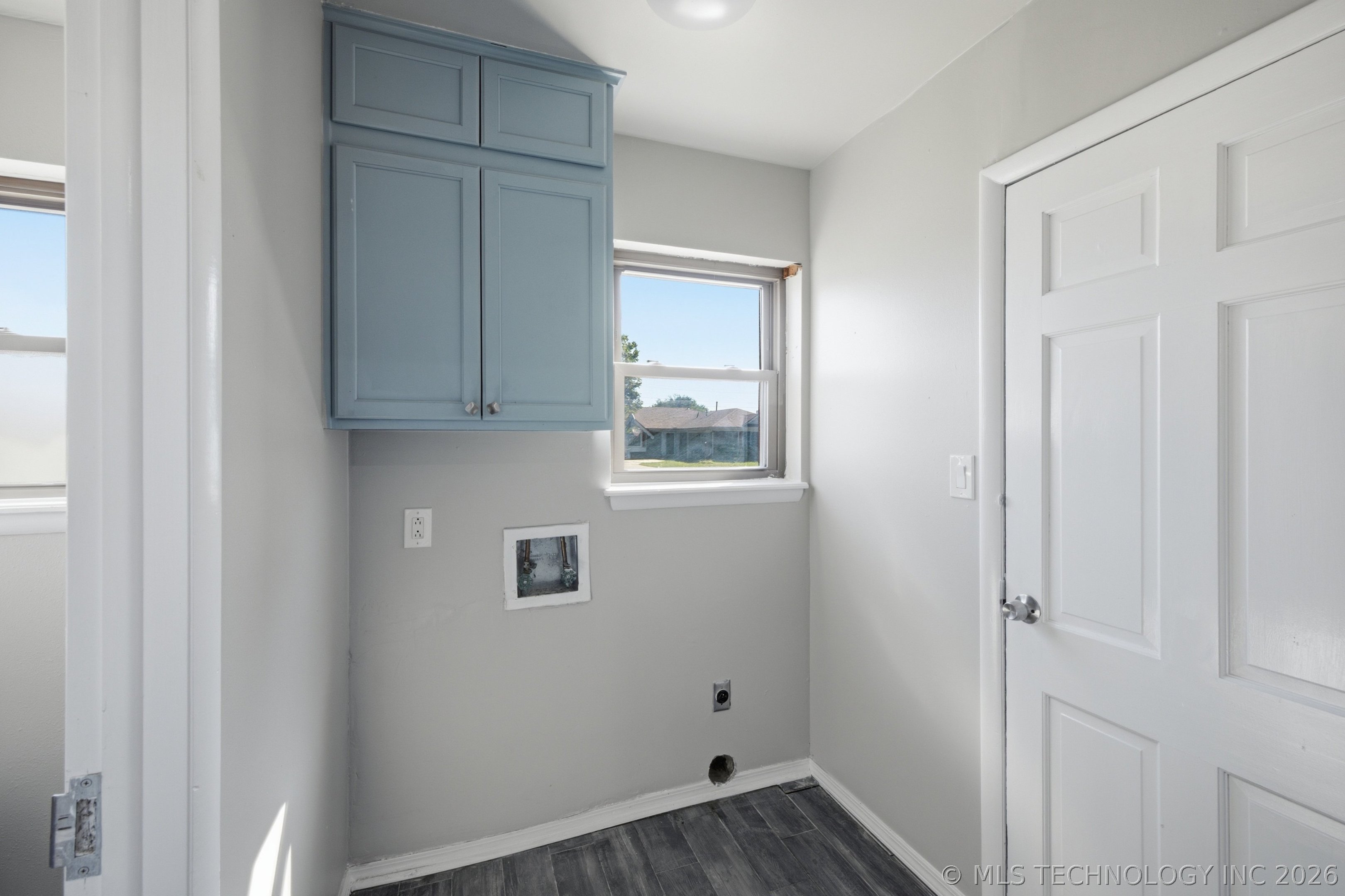 9447 E 40th Place Property Photo 14