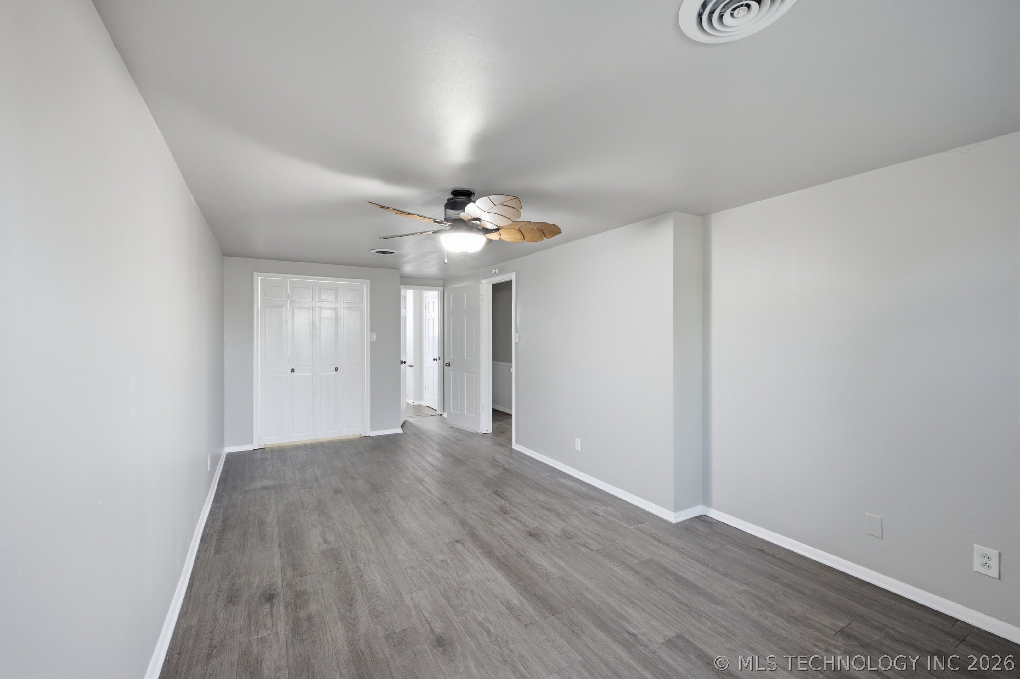 9447 E 40th Place Property Photo 26