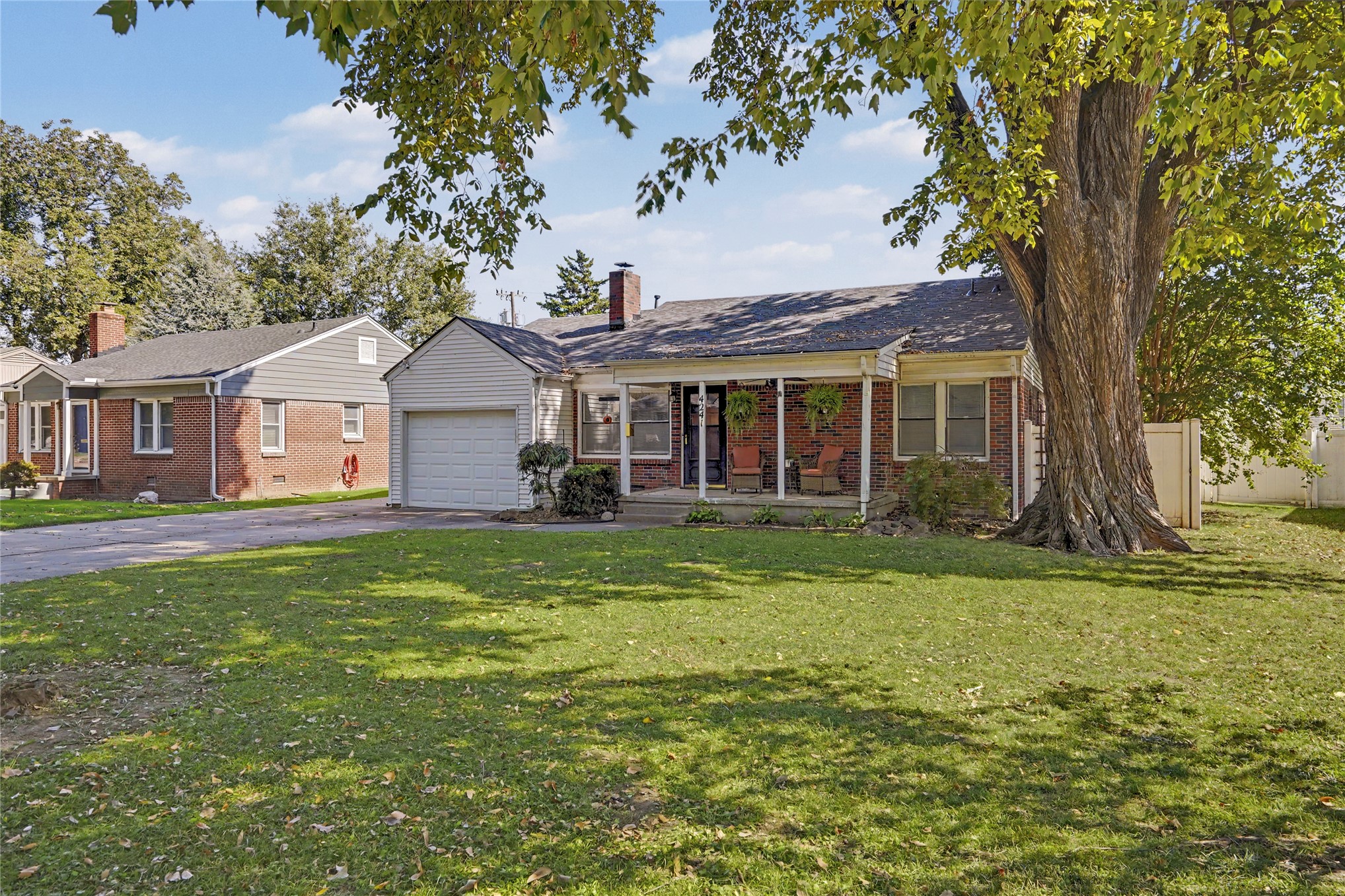 4241 S Owasso Avenue Property Photo 2