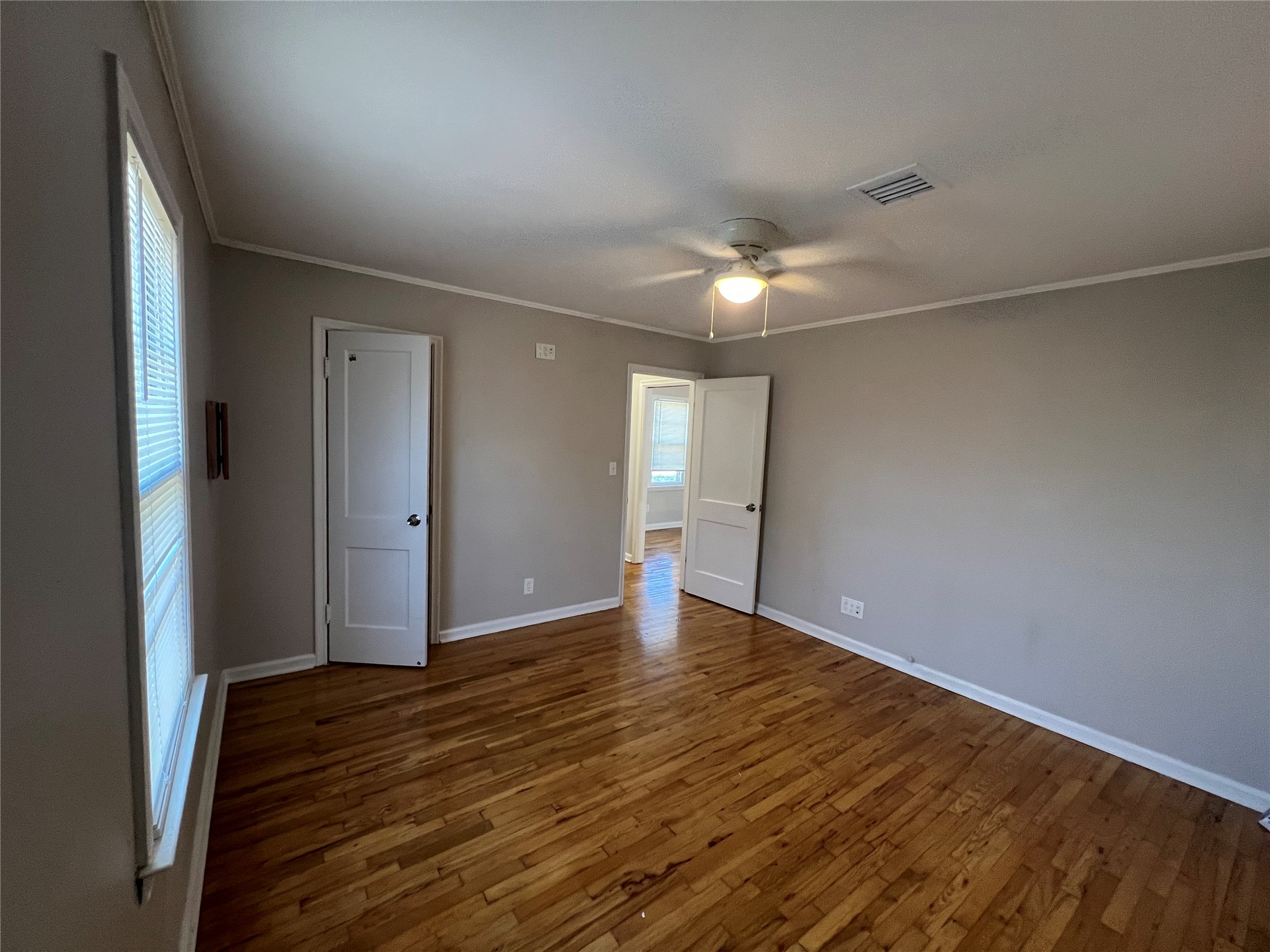 224 S Cedar Street Property Photo 4