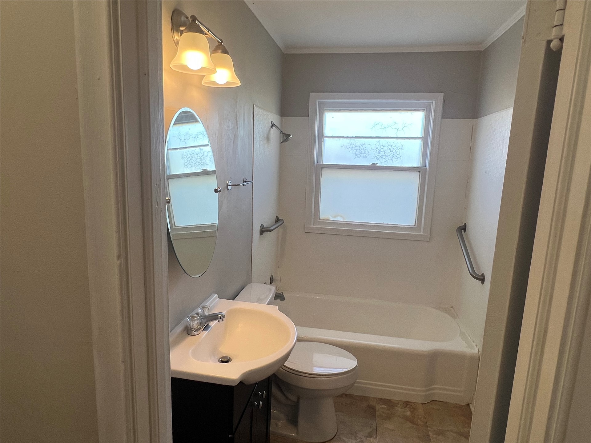 224 S Cedar Street Property Photo 5