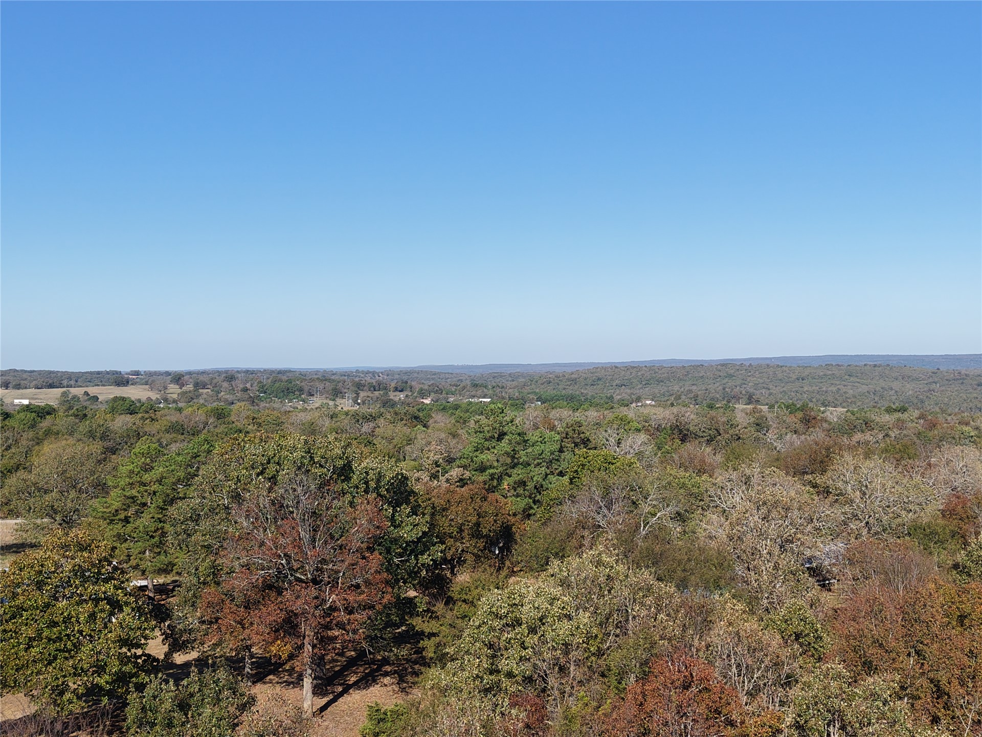 104453 S 4769 Property Photo 12