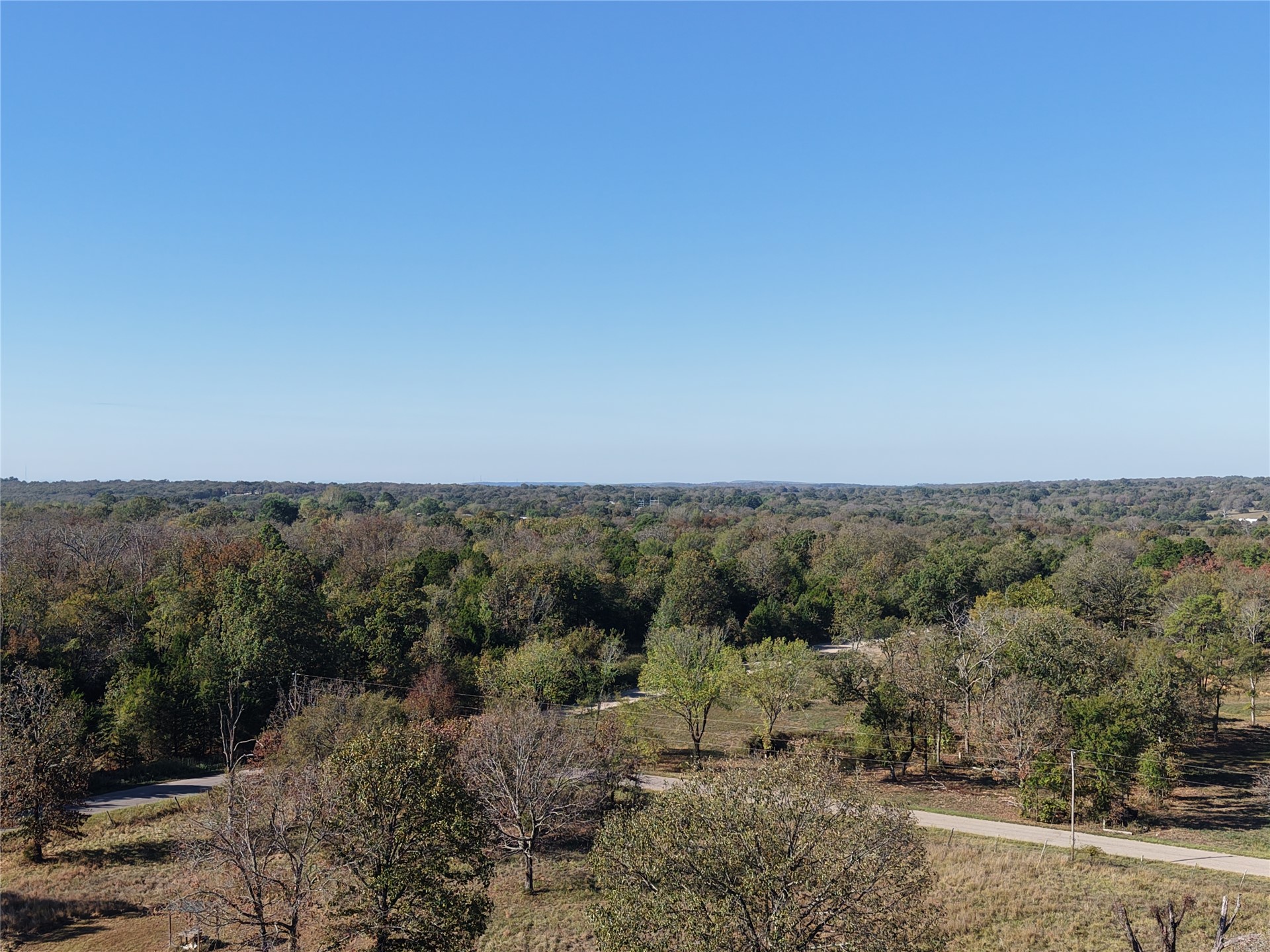 104453 S 4769 Property Photo 14