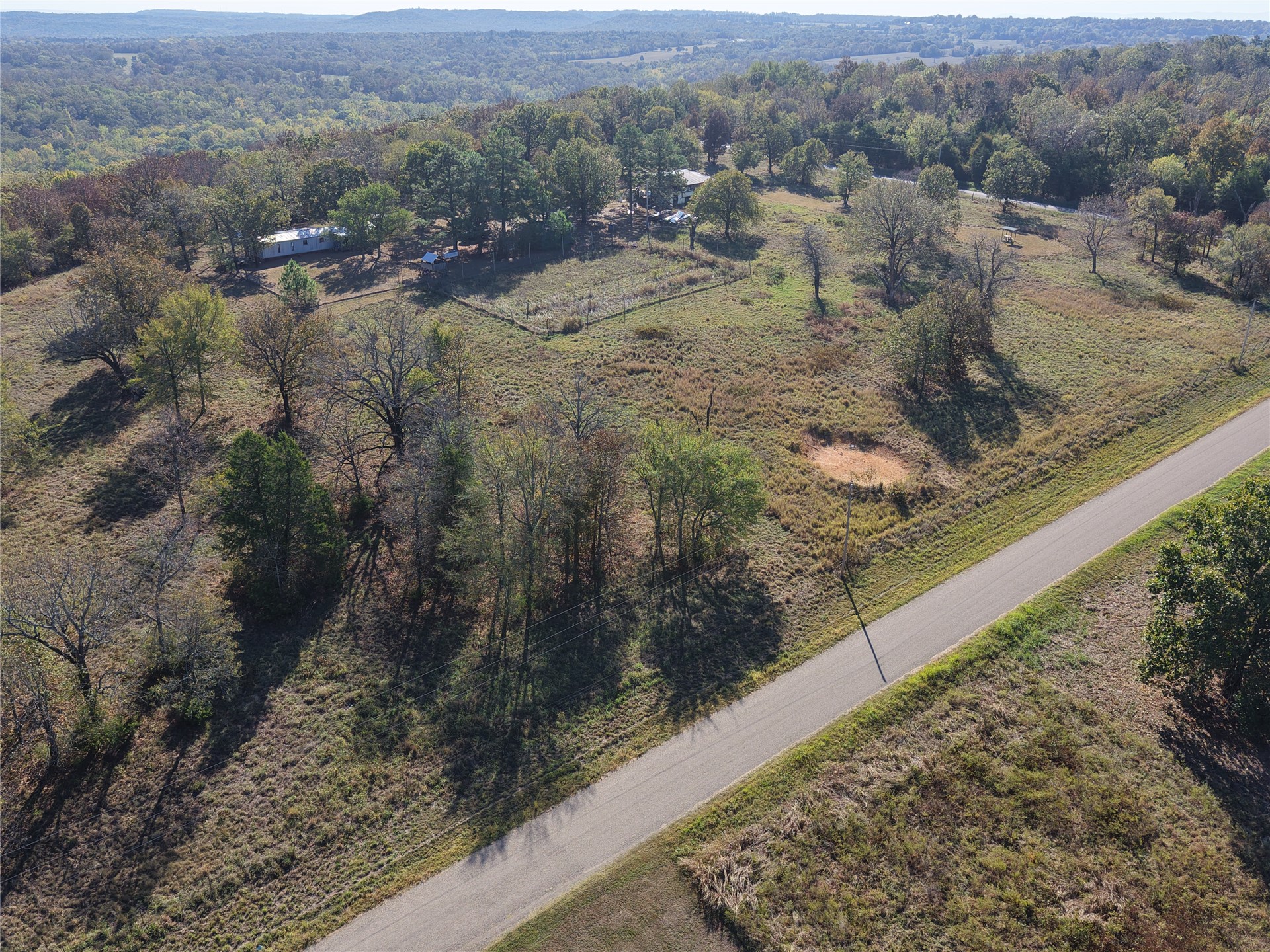 104453 S 4769 Property Photo 18