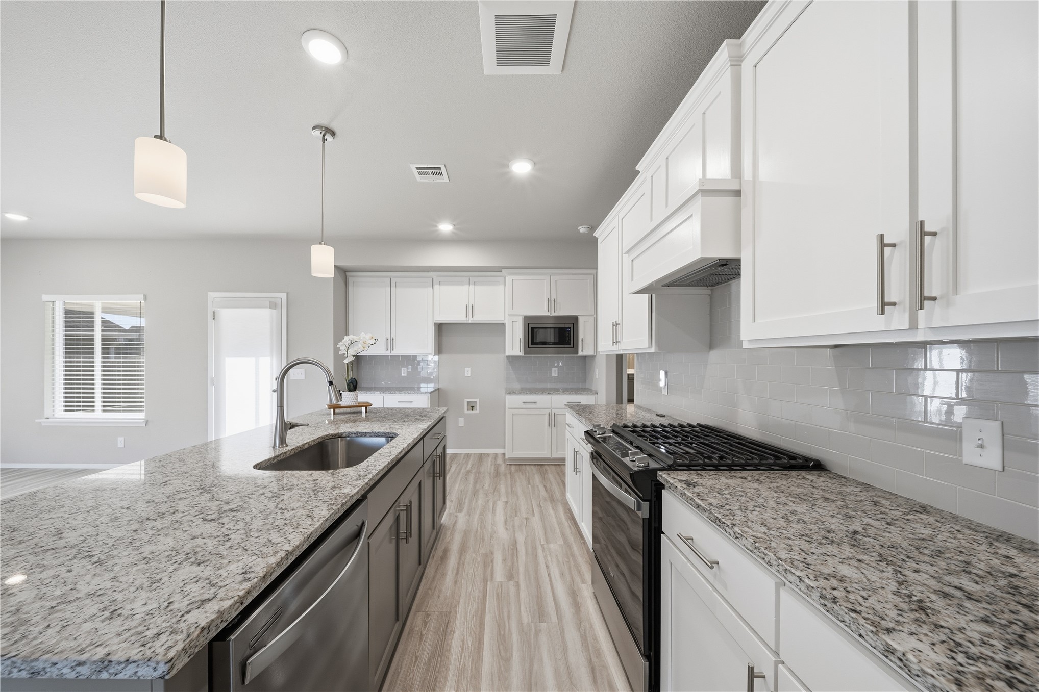 8926 N 73rd Place E Property Photo 13