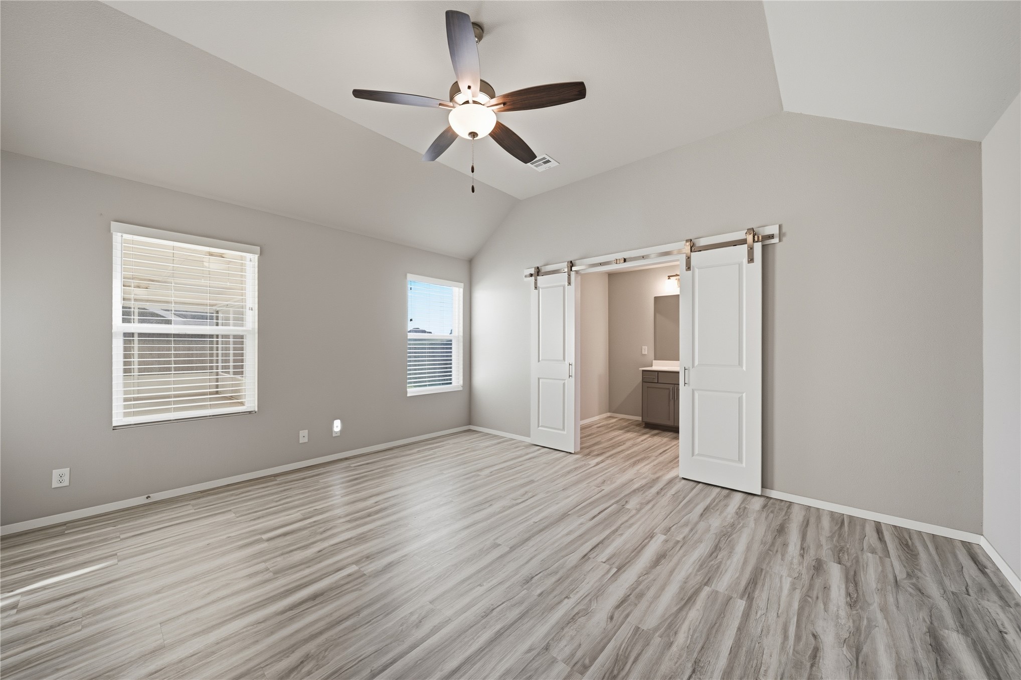8926 N 73rd Place E Property Photo 20