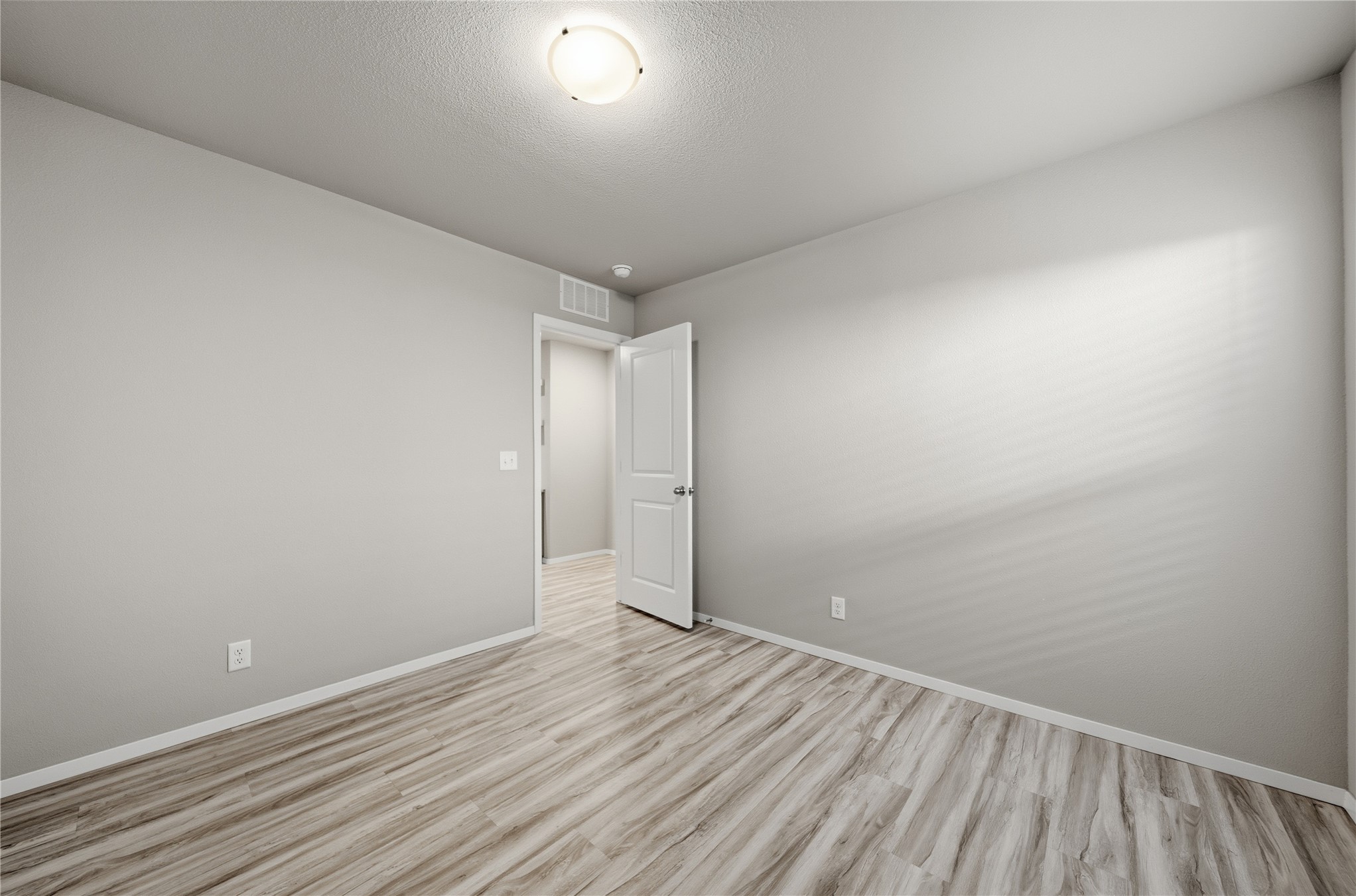 8926 N 73rd Place E Property Photo 26