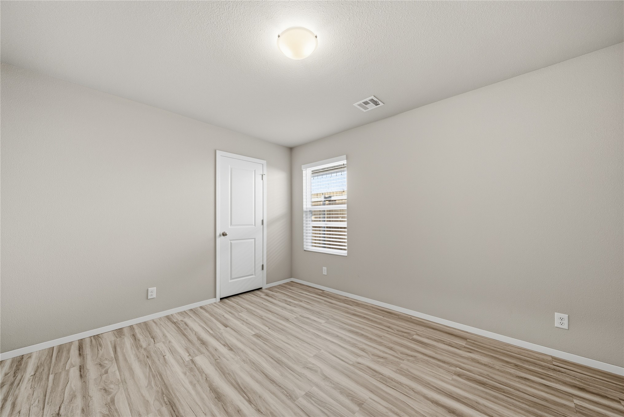 8926 N 73rd Place E Property Photo 27