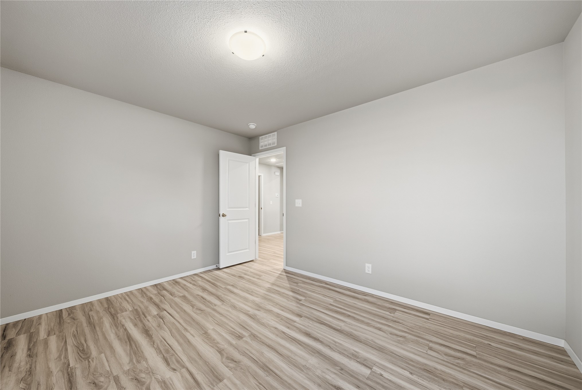 8926 N 73rd Place E Property Photo 28