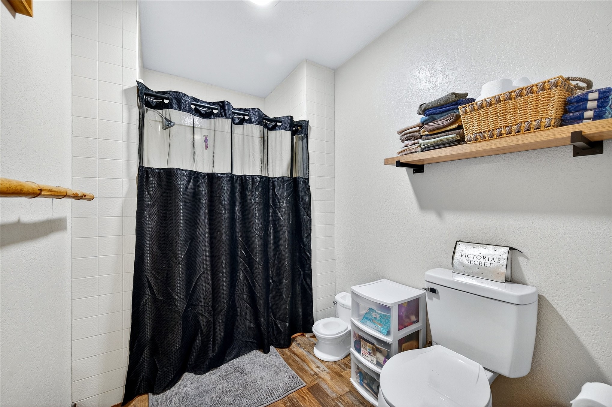 209 Roberts Street Property Photo 12