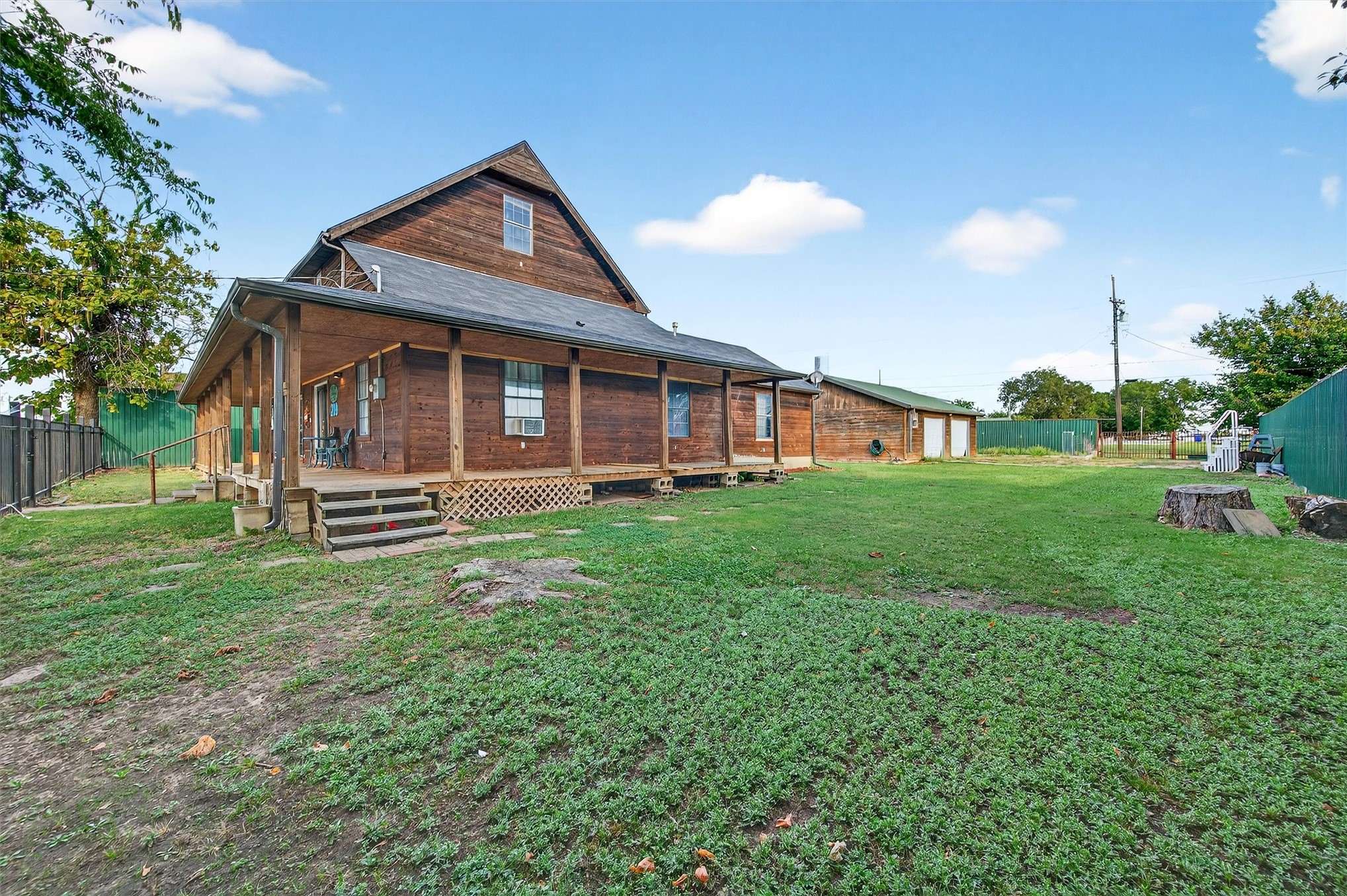 209 Roberts Street Property Photo 20