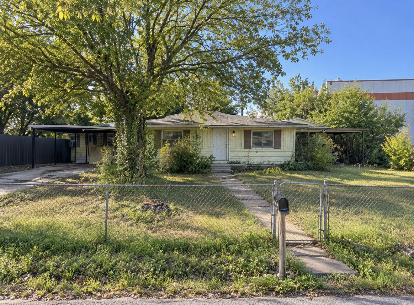 5140 S 37th Avenue W Property Photo 1