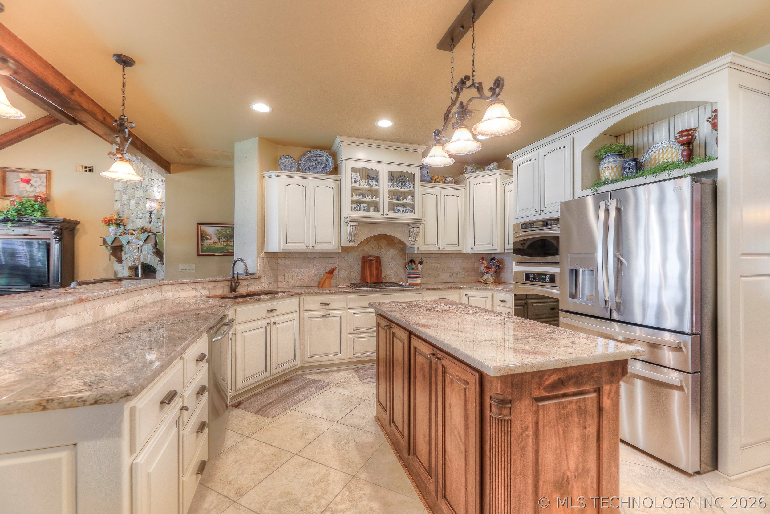 3704 Cliff Drive Property Photo 13