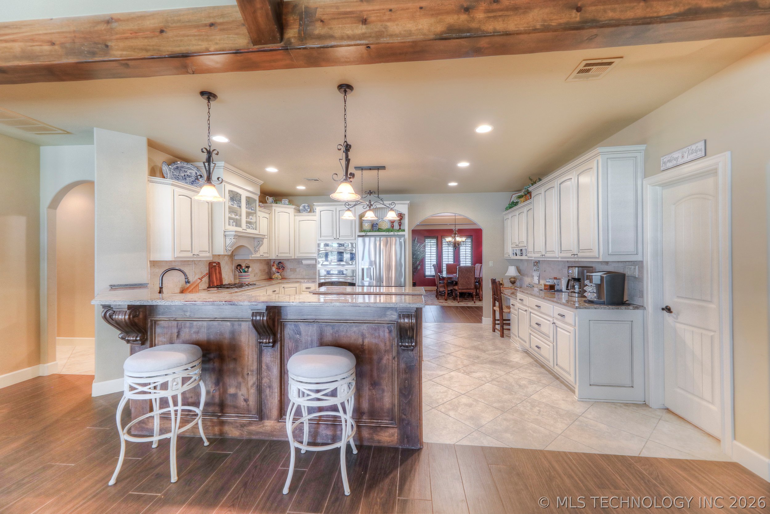 3704 Cliff Drive Property Photo 16