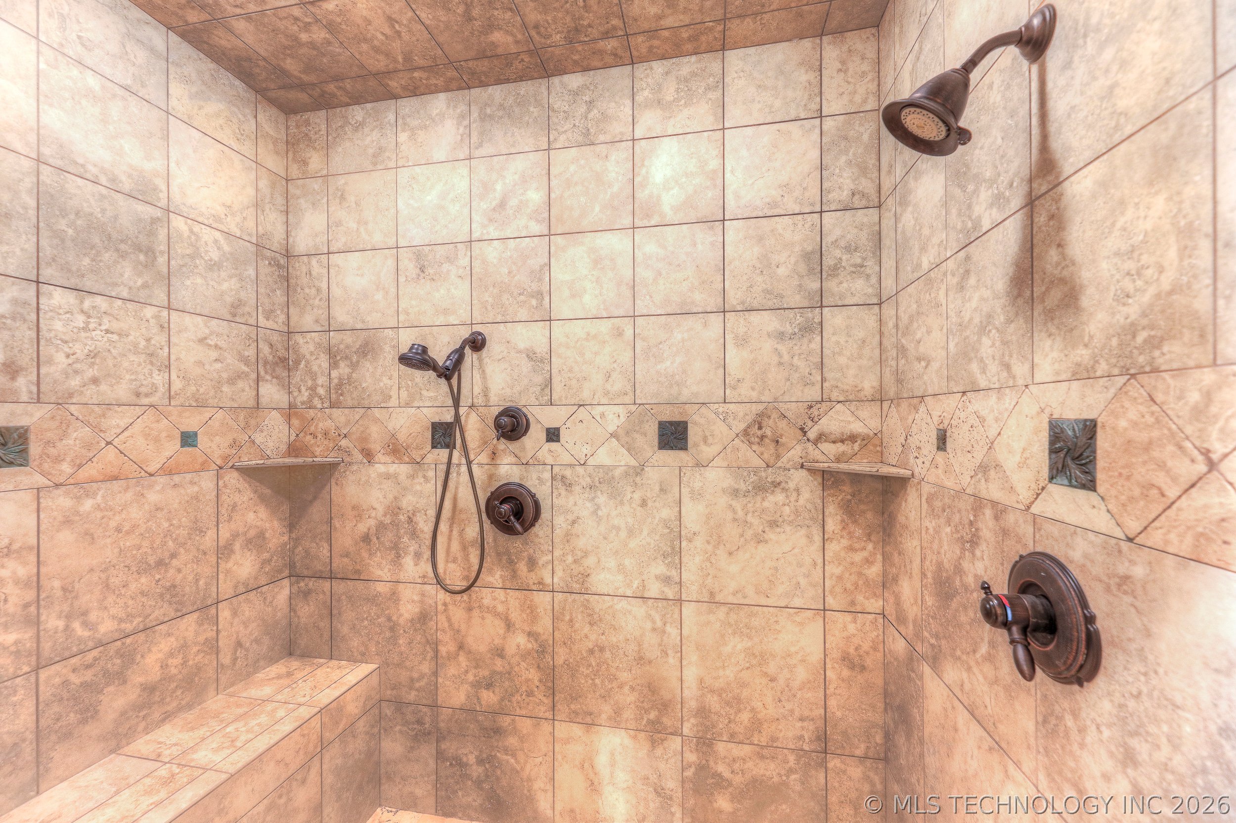 3704 Cliff Drive Property Photo 26
