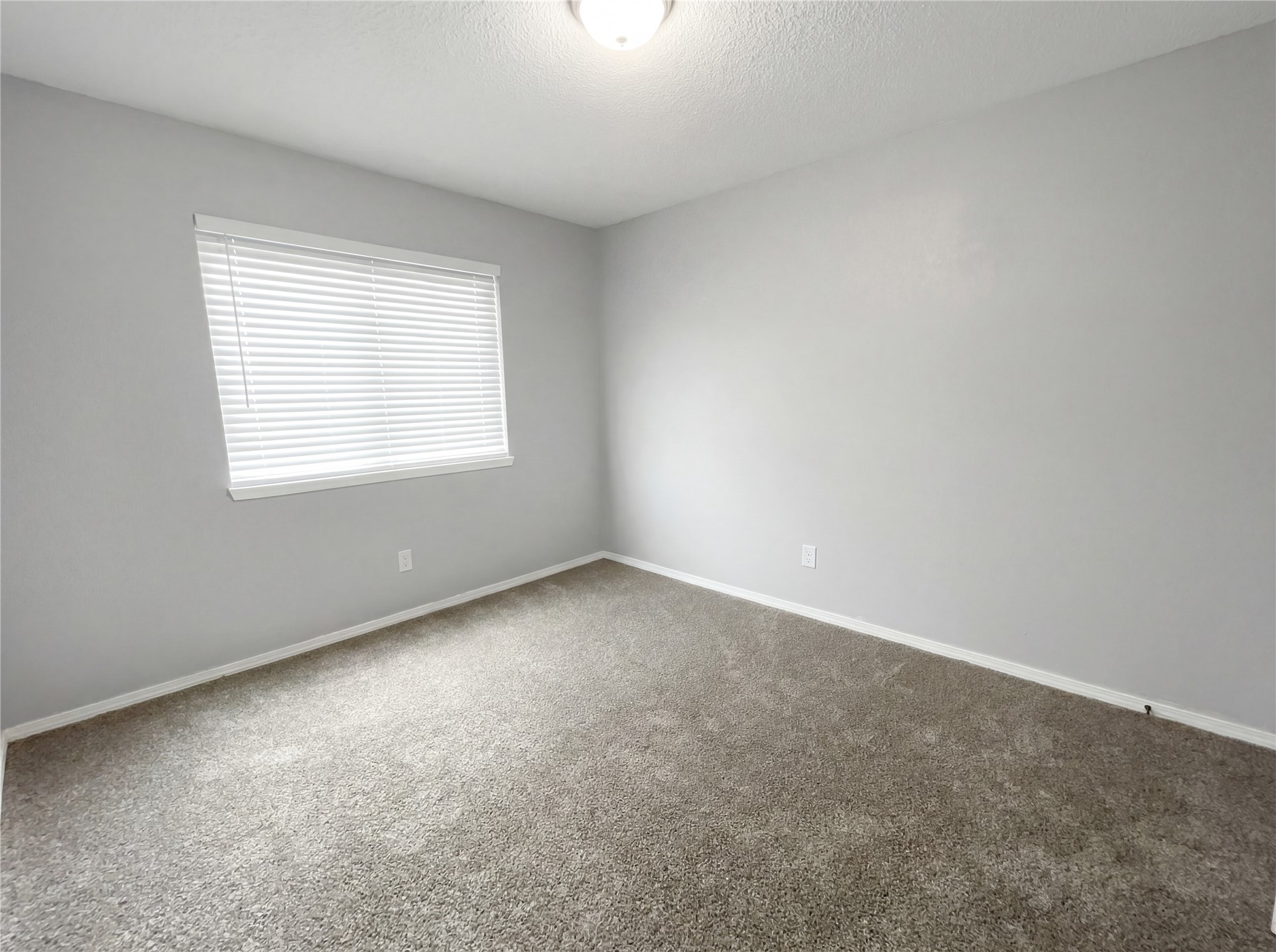 6020 Nw Expressway 6020 Property Photo 12