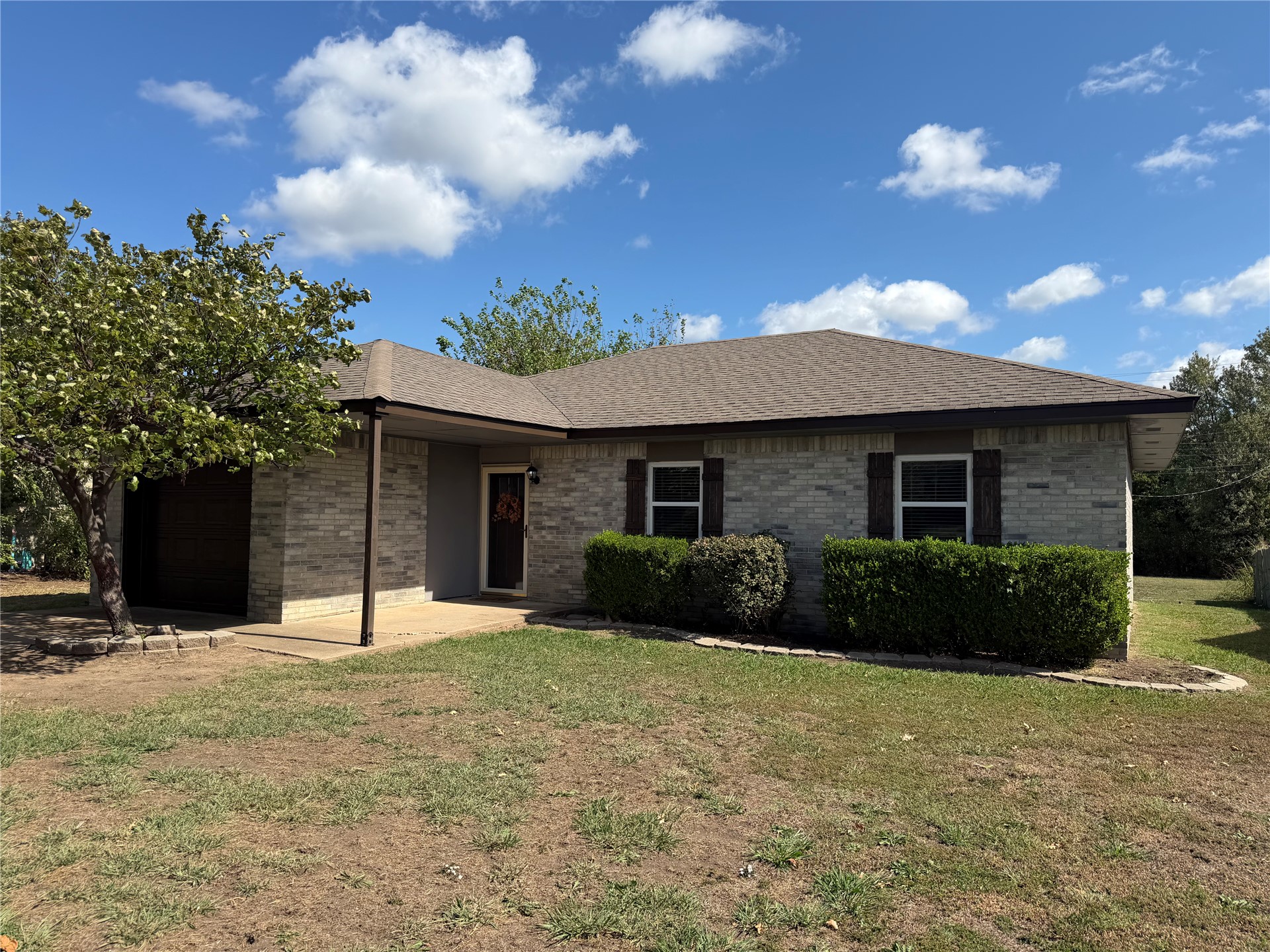 1434 Will Rogers Drive Property Photo 1