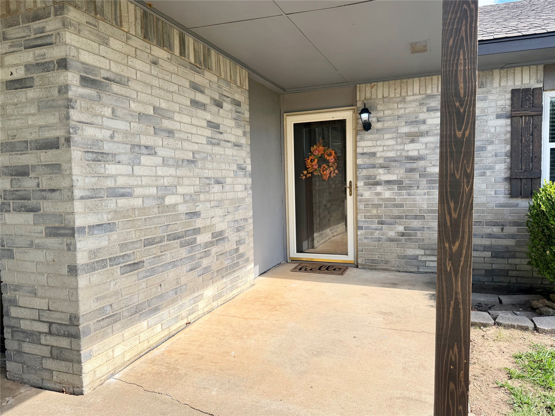 1434 Will Rogers Drive Property Photo 6