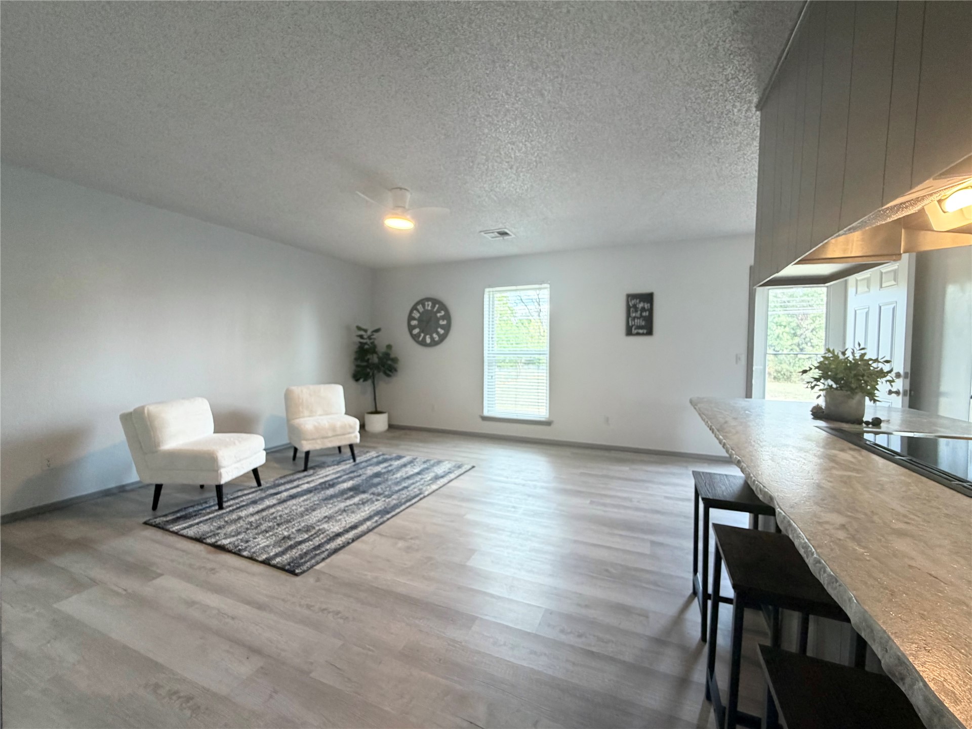 1434 Will Rogers Drive Property Photo 22