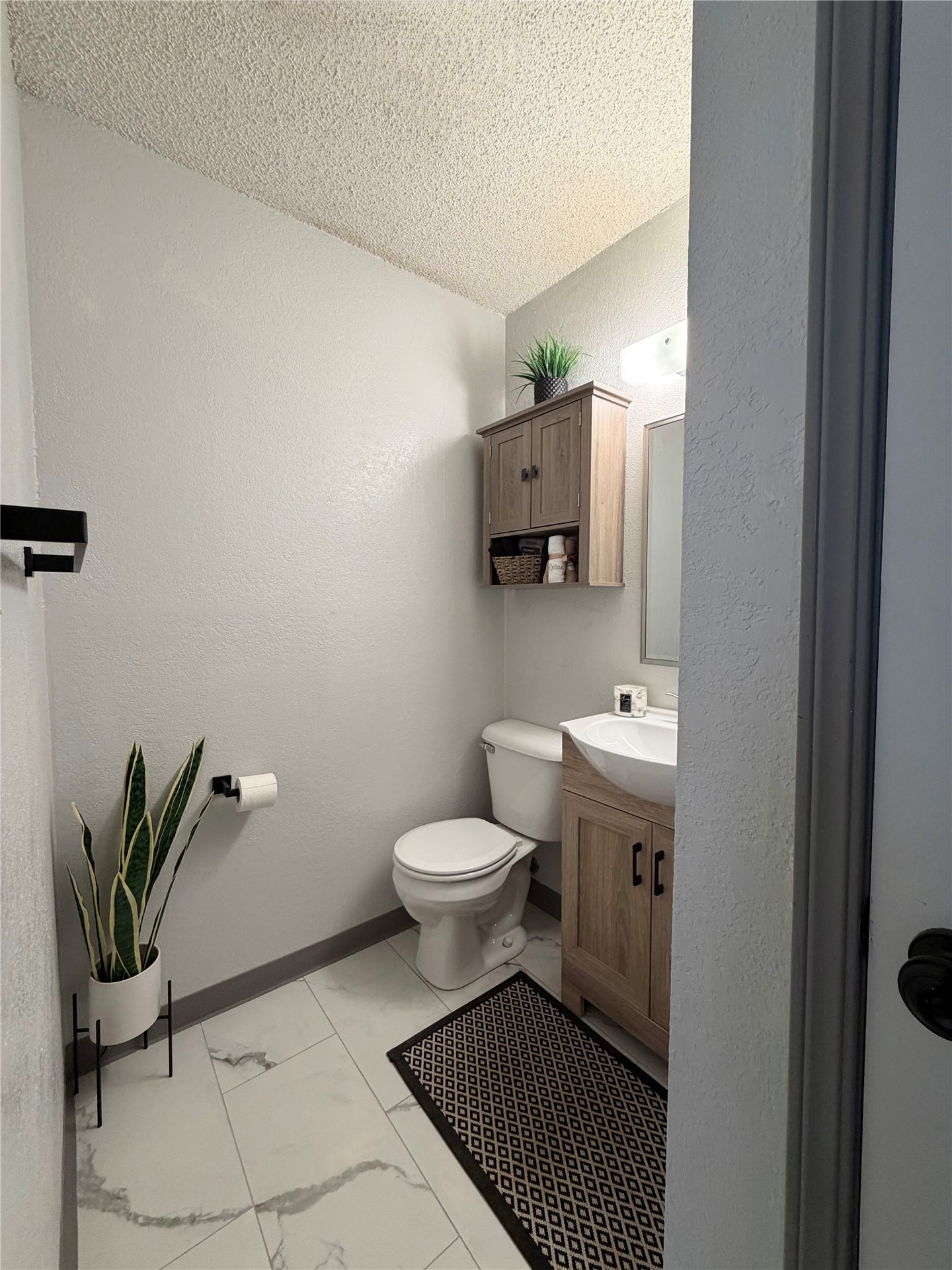 1434 Will Rogers Drive Property Photo 28